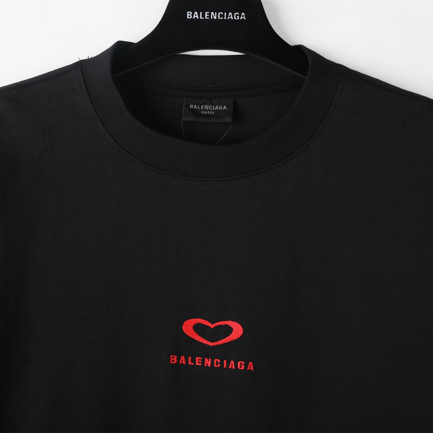 Balenciaga 巴黎世家 25七夕情人节  印花短袖 T恤 圆领 短款 夏季 黑色A5 764235TSVX71000