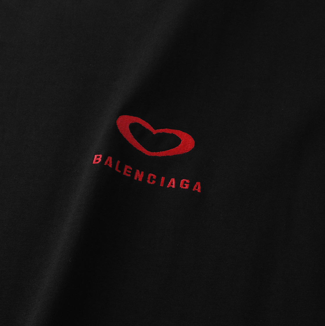 Balenciaga 巴黎世家 25七夕情人节  印花短袖 T恤 圆领 短款 夏季 黑色A5 764235TSVX71000