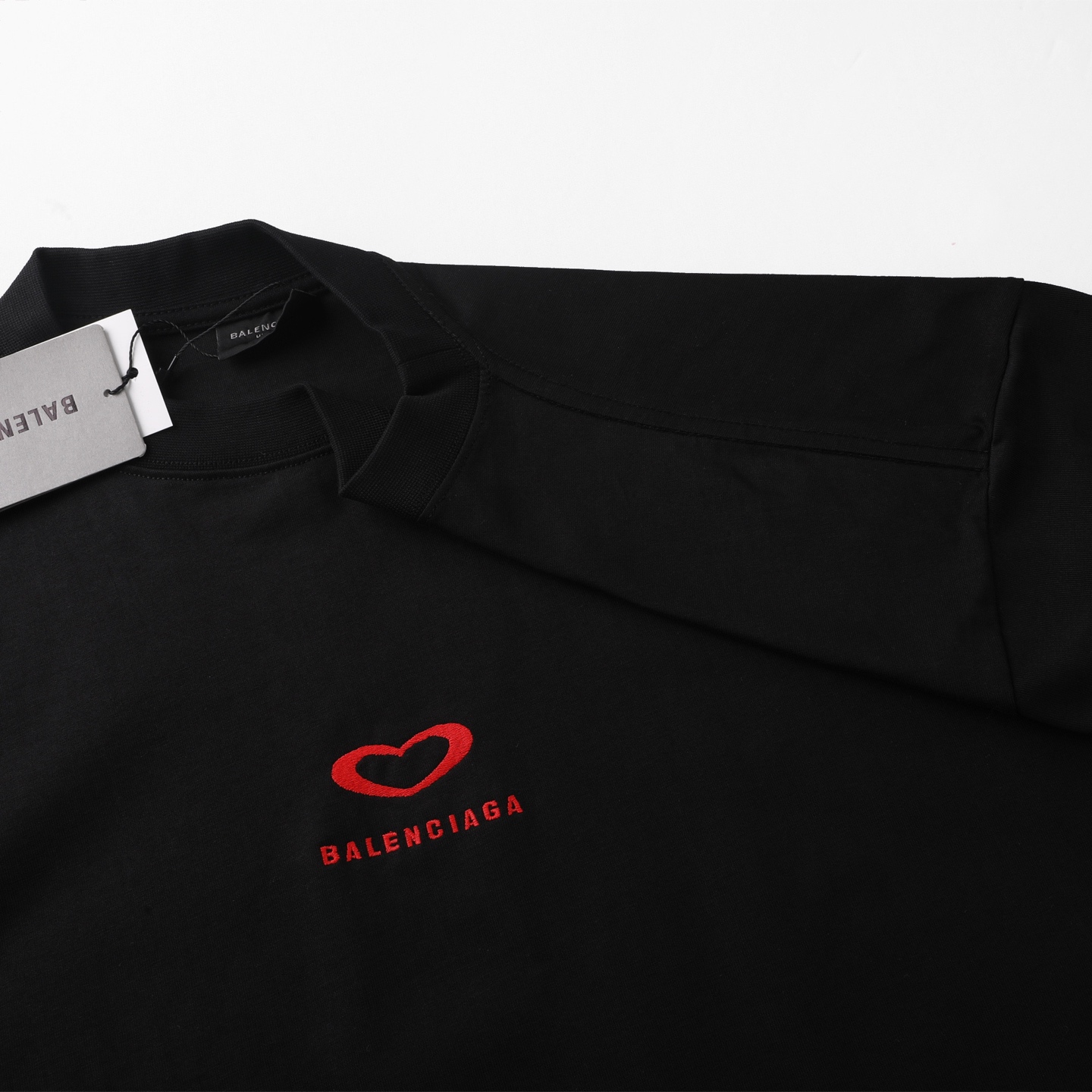 Balenciaga 巴黎世家 25七夕情人节  印花短袖 T恤 圆领 短款 夏季 黑色A5 764235TSVX71000