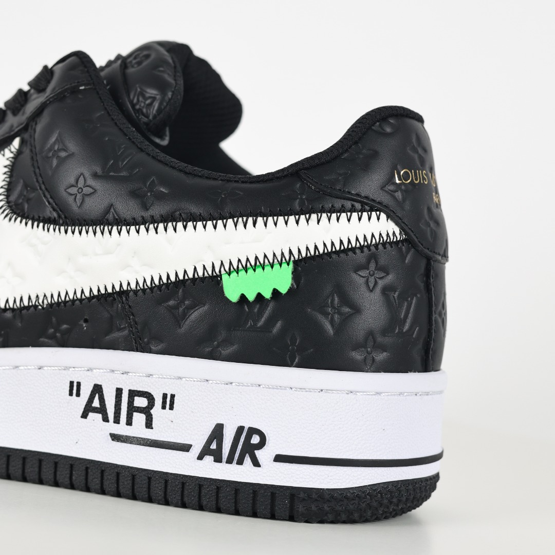 原盒版 帶配件 Louis Vuitton  Air Force 1 Low  LV 空军 低筒  休闲鞋 运动鞋 板鞋 男鞋 女鞋 黑白压印