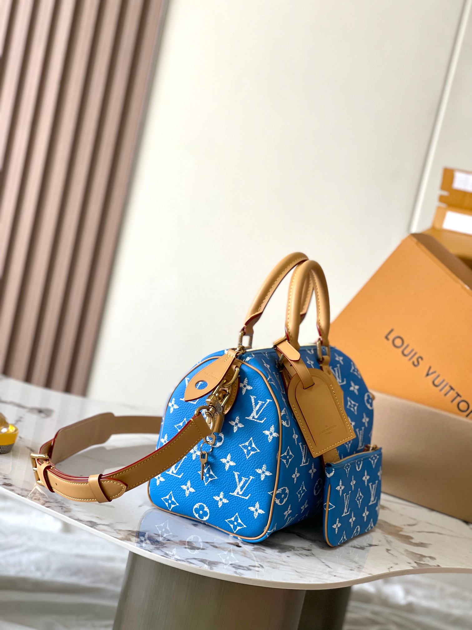 LOUIS VUITTON 路易威登 LV  Speedy 25  可拆卸肩带 LV牛皮革 斜挎包 单肩包 双肩包 水桶 手提包 蓝色 M24424