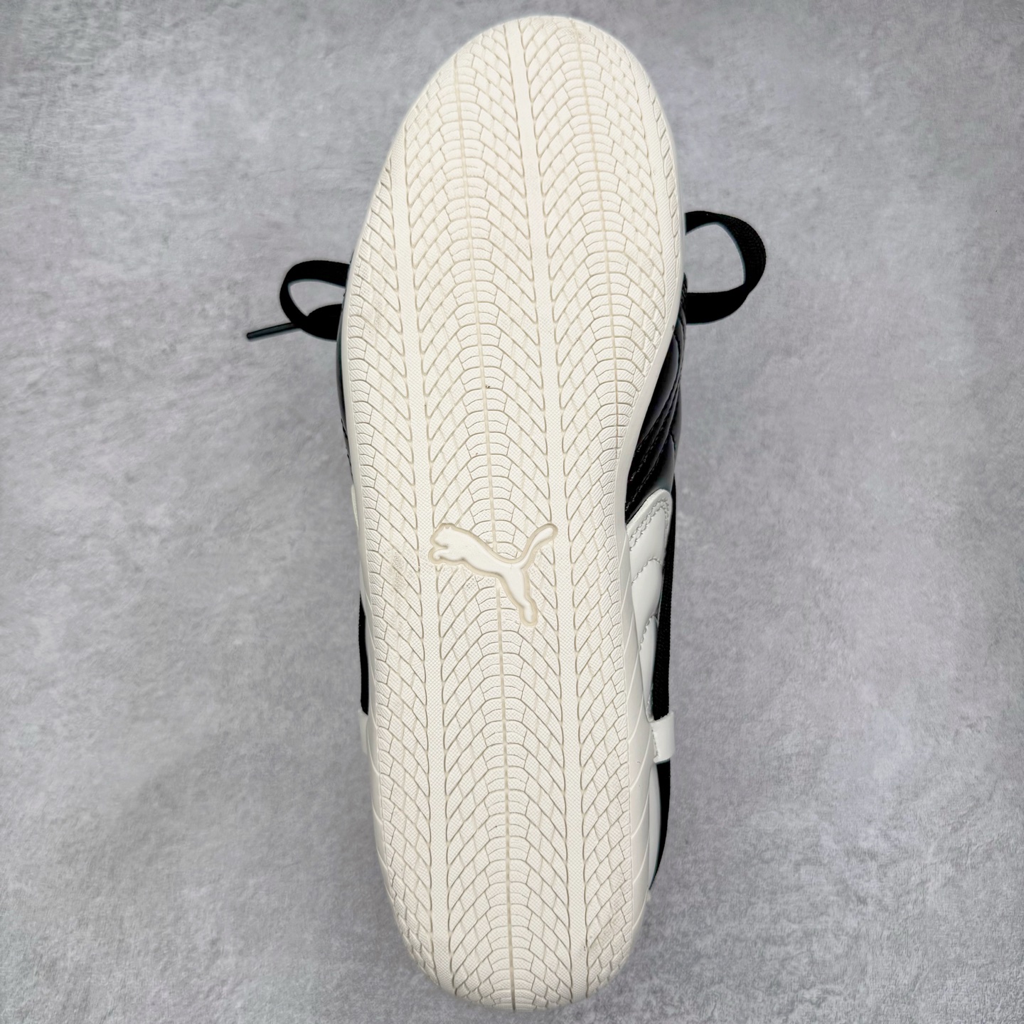  Rose Puma Speedcat  低筒 做旧 系带 二层绒面皮防滑耐磨 低筒 舒适时尚 赛车 跑步鞋 休闲鞋 波鞋 白色 404390-01