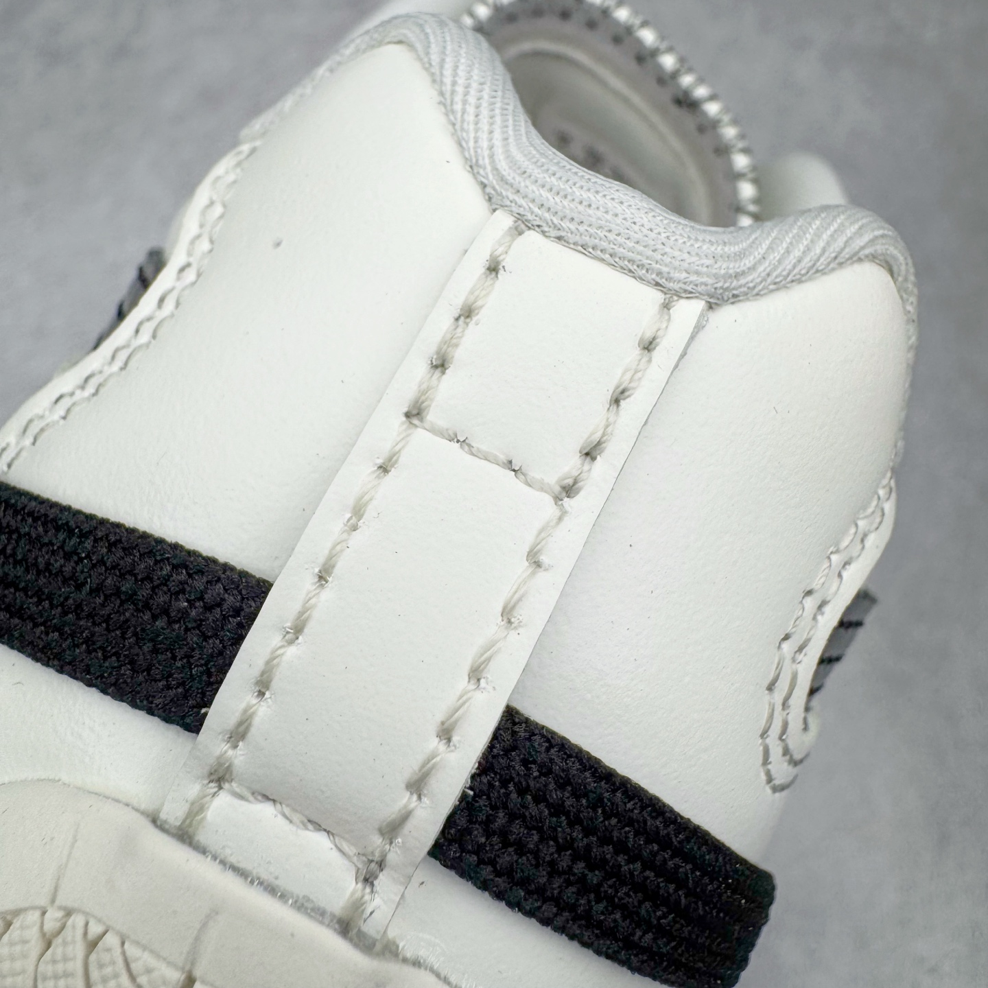  Rose Puma Speedcat  低筒 做旧 系带 二层绒面皮防滑耐磨 低筒 舒适时尚 赛车 跑步鞋 休闲鞋 波鞋 白色 404390-01