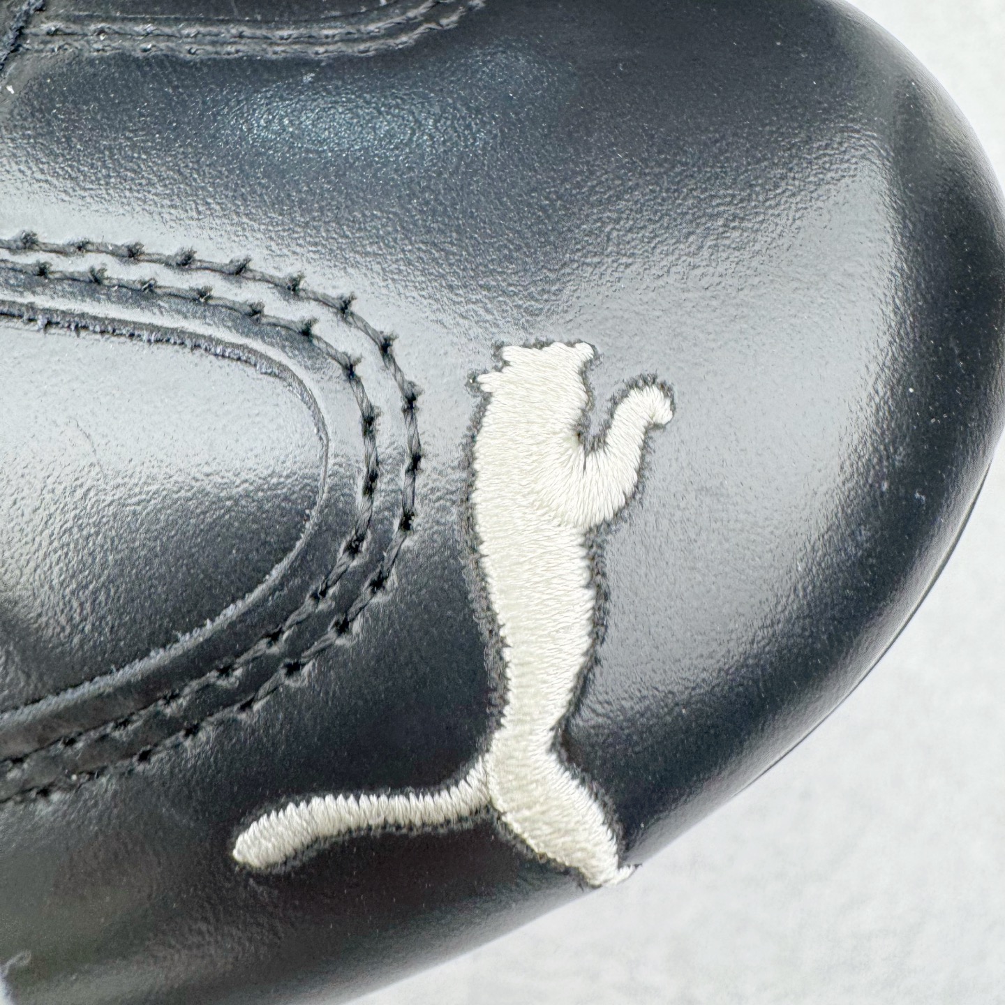 Rose Puma Speedcat  低筒 做旧 系带 二层绒面皮防滑耐磨 低筒 舒适时尚 赛车 跑步鞋 休闲鞋 波鞋 黑白 404391-01