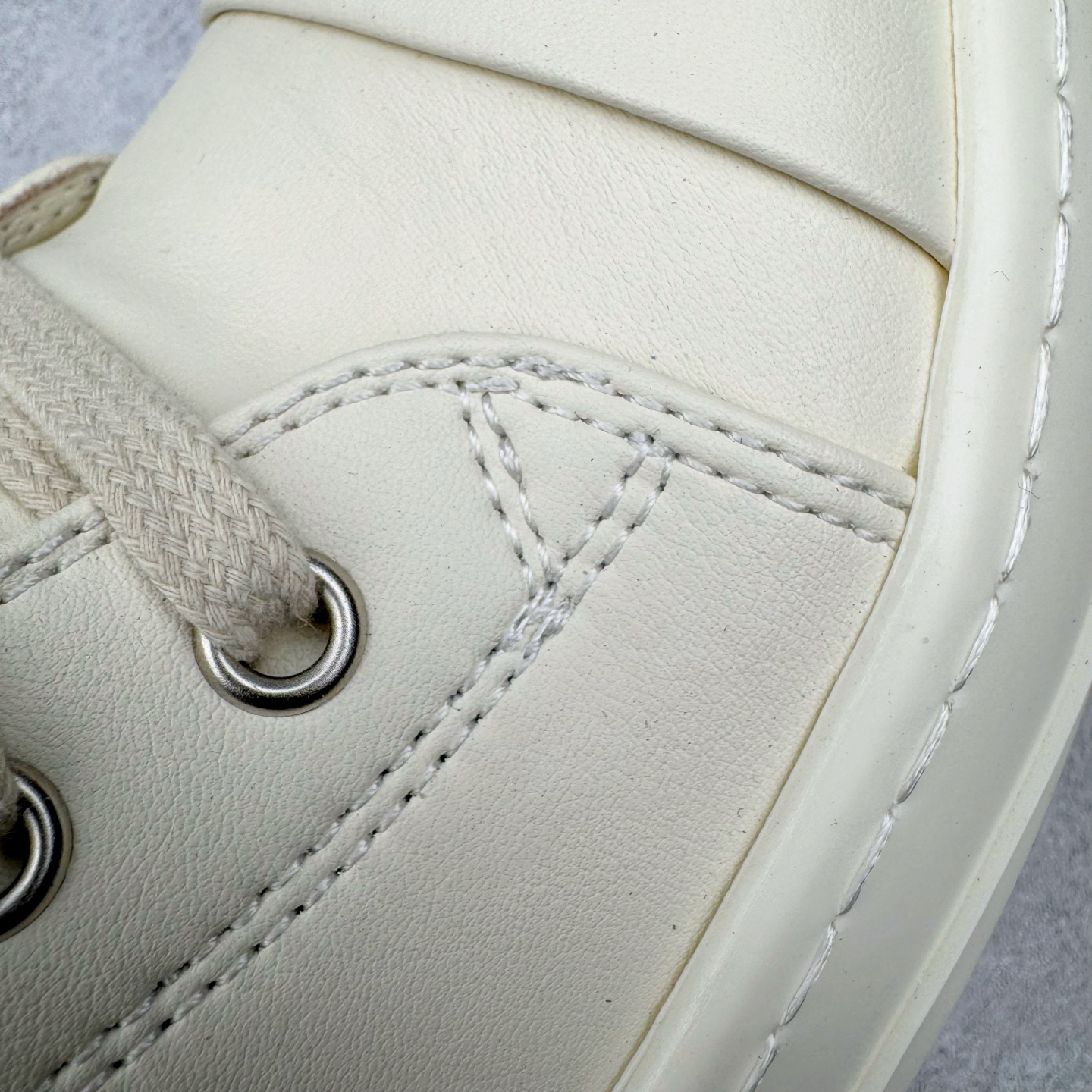 RICK OWENS DRKSHDW RO 圆头 低筒  板鞋 休闲鞋 波鞋 男鞋 女鞋 帆布 白色 皮质 RU01E5891LCO-1111