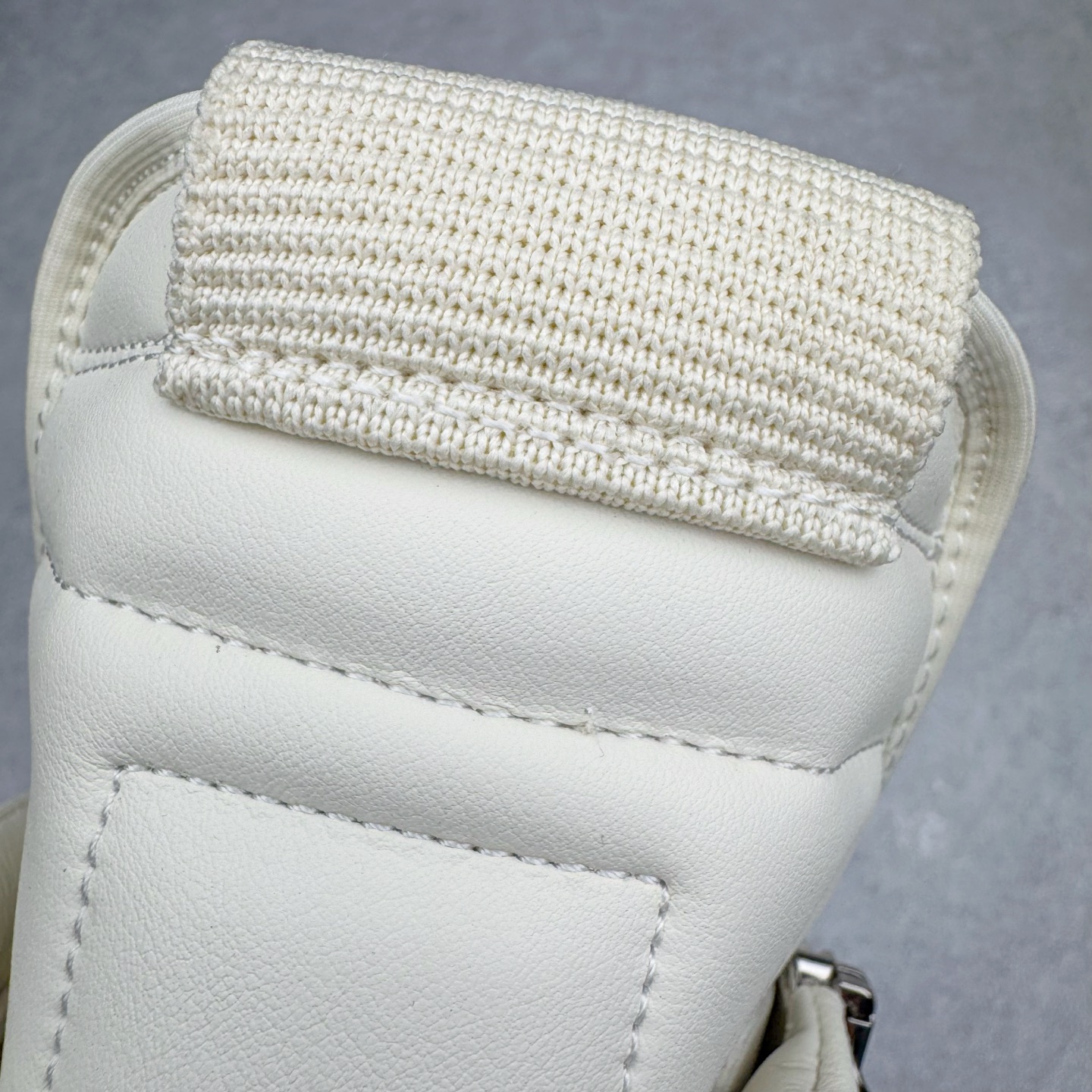 生胶底 RICK OWENS DRKSHDW RO 圆头 高筒  板鞋 休闲鞋 波鞋 男鞋 女鞋 帆布 白色 皮倒三角 RU02E1801LCO-111