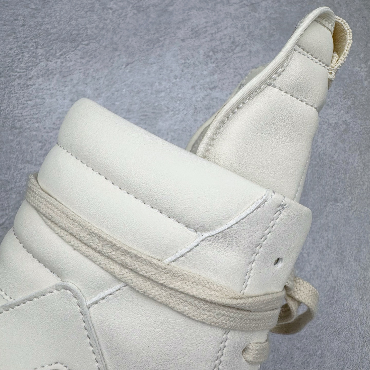 生胶底 RICK OWENS DRKSHDW RO 圆头 高筒  板鞋 休闲鞋 波鞋 男鞋 女鞋 帆布 白色 皮倒三角 RU02E1801LCO-111