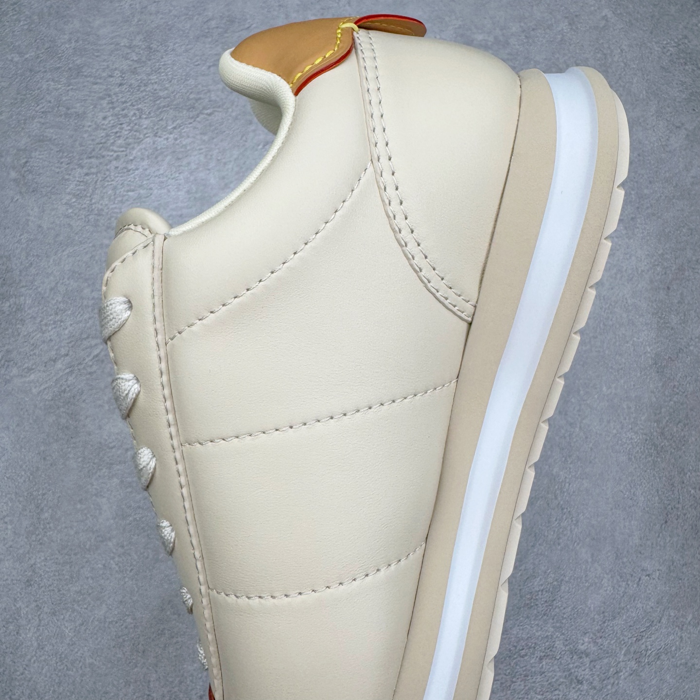 LOUIS VUITTON Buttersoft LV NIGO 路易威登 低筒 生活休闲鞋 板鞋 运动鞋 男鞋 女鞋  米色 1AIKEY