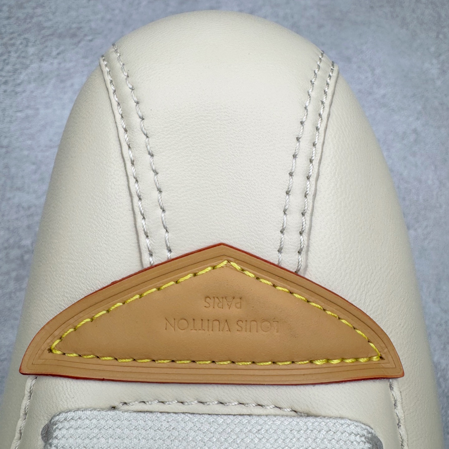 LOUIS VUITTON Buttersoft LV NIGO 路易威登 低筒 生活休闲鞋 板鞋 运动鞋 男鞋 女鞋  米色 1AIKEY