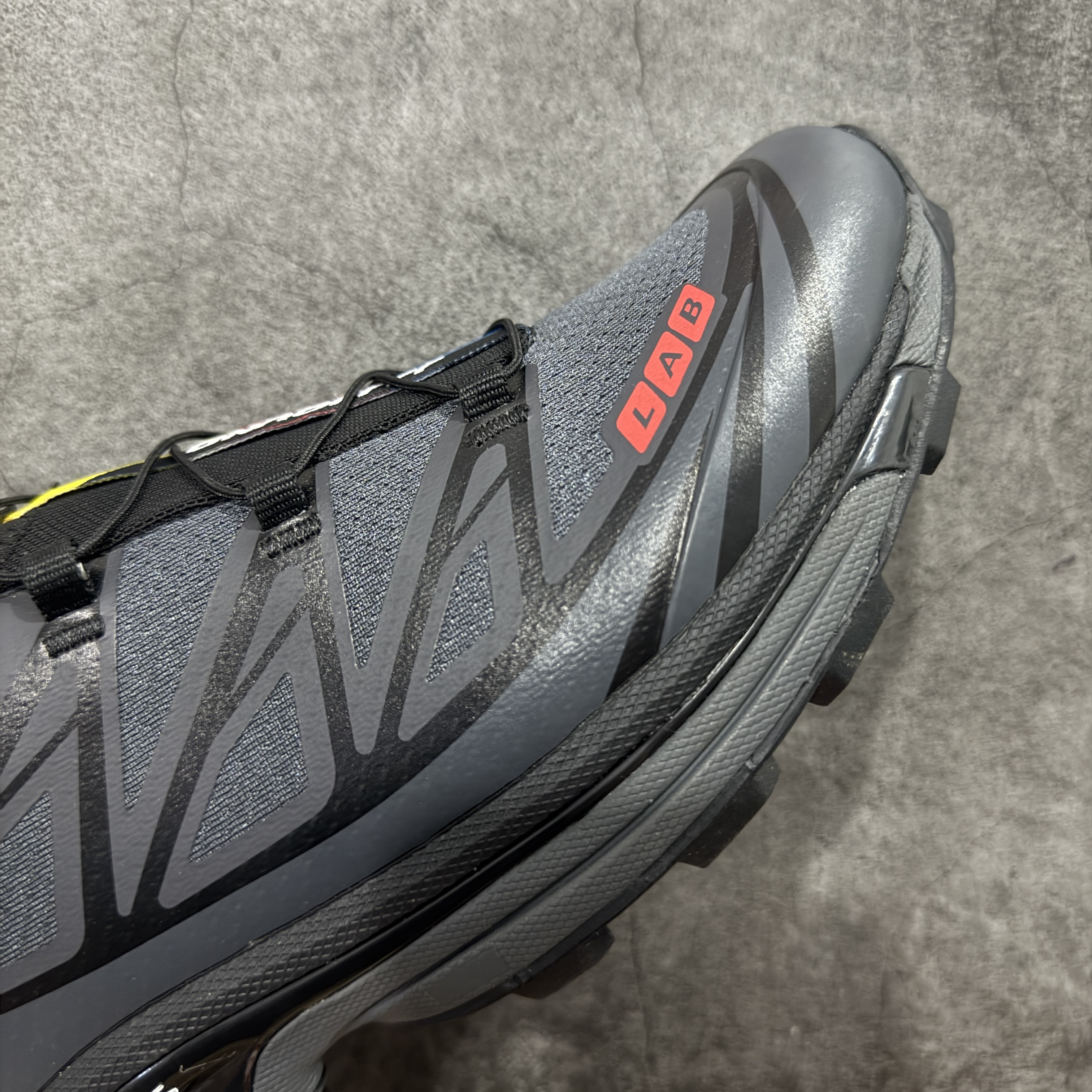 JJJJOUND SALOMON XT-6 萨洛蒙  低筒 减震防滑 户外 跑步鞋 运动鞋 登山 男鞋 女鞋  波鞋（版型偏小一码）乌木黑491303