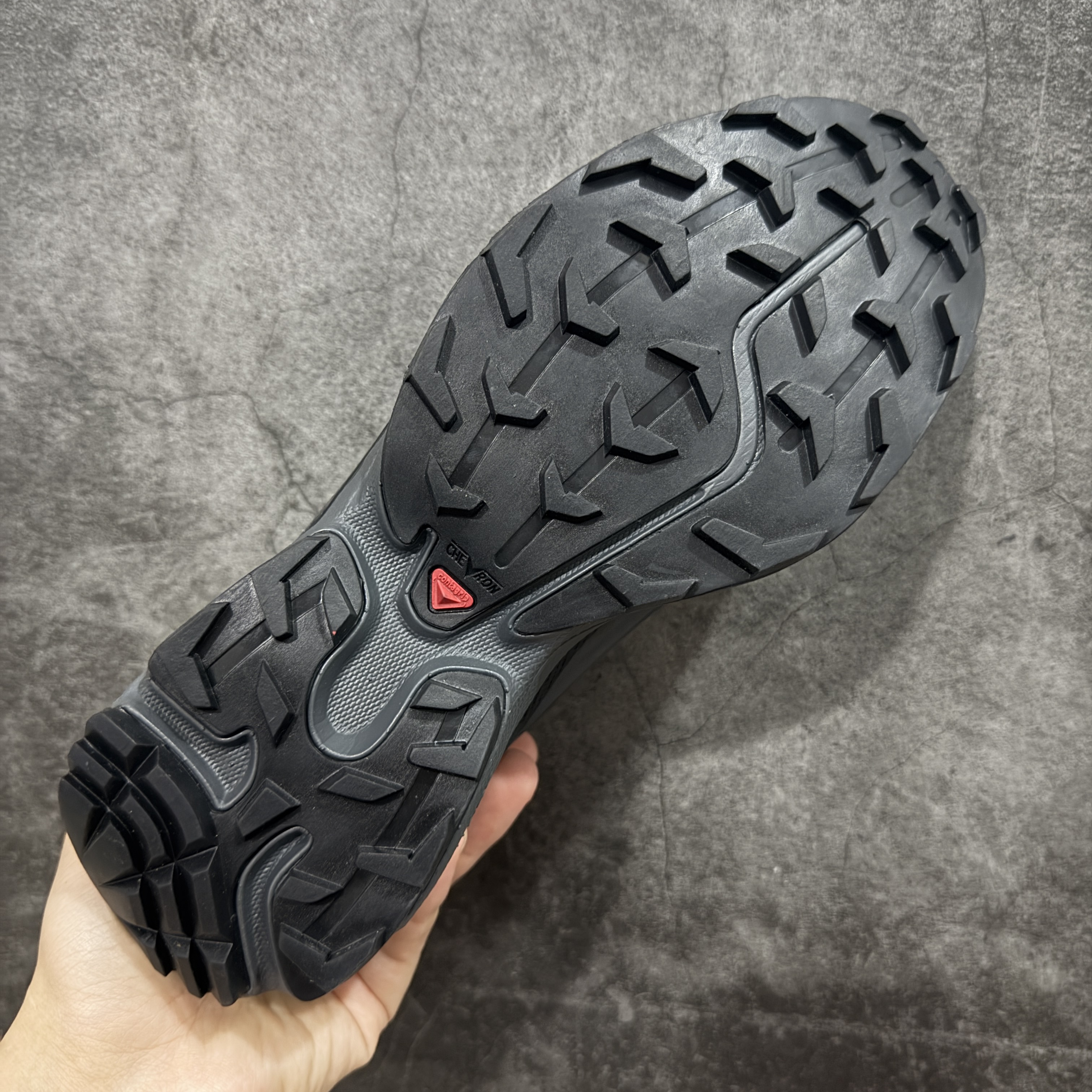 JJJJOUND SALOMON XT-6 萨洛蒙  低筒 减震防滑 户外 跑步鞋 运动鞋 登山 男鞋 女鞋  波鞋（版型偏小一码）乌木黑491303