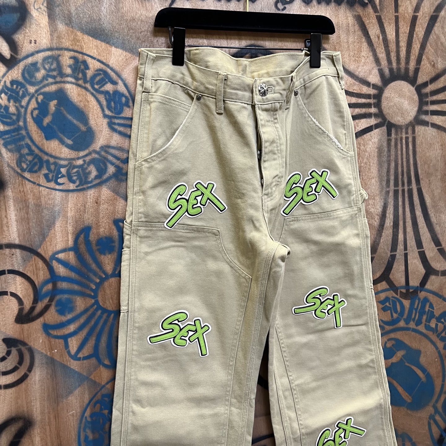 Chrome Hearts 克罗心 高街 字母图案复古 925银 牛皮辅料 水洗 工装 裤子 长裤  卡其灰 