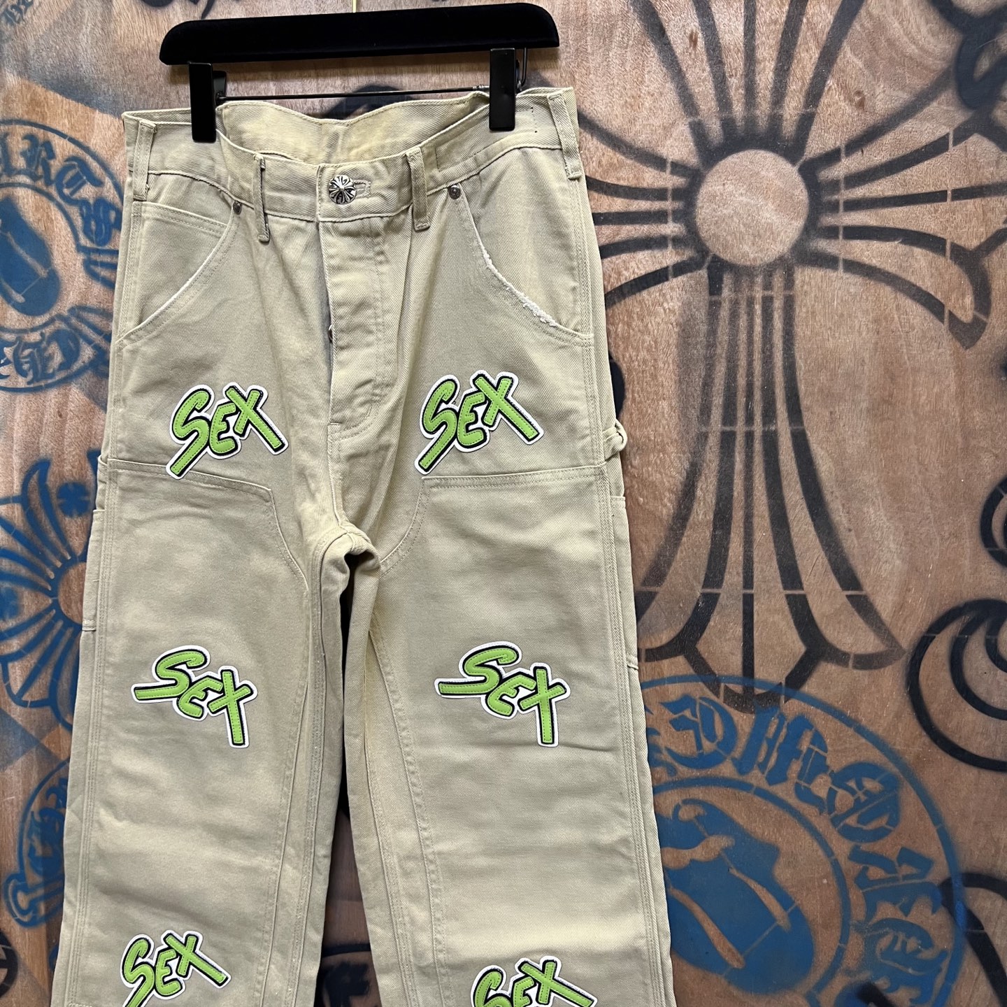 Chrome Hearts 克罗心 高街 字母图案复古 925银 牛皮辅料 水洗 工装 裤子 长裤  卡其灰 