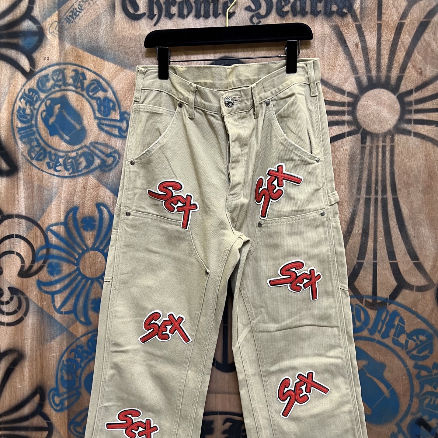 Chrome Hearts 克罗心 高街 字母图案复古 925银 牛皮辅料 水洗 工装 裤子 长裤 卡其红字