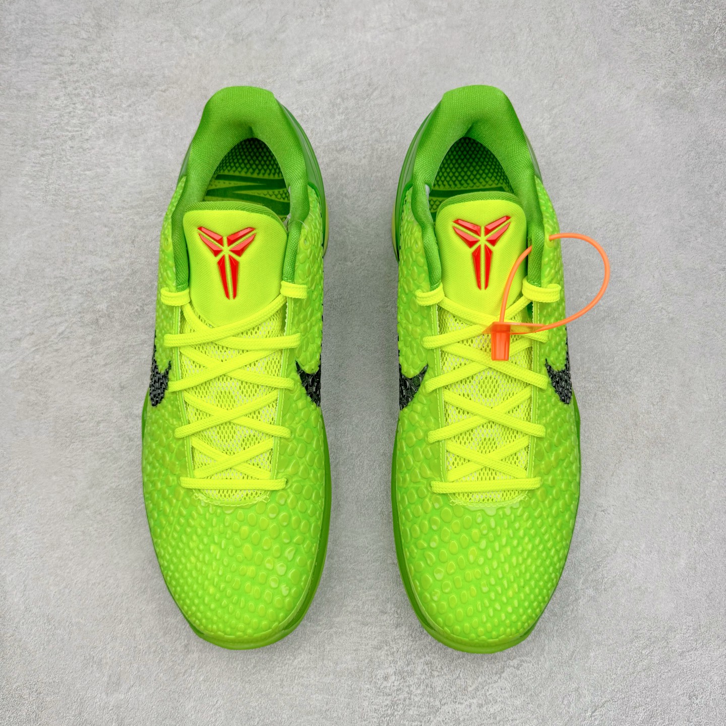 STAR S级 Kobe6 前掌Zoom Turbo 气垫 后掌EVA缓震 低筒 球鞋 籃球鞋 實戰鞋  真碳板 男鞋  波鞋 青蜂侠  CW2190-300