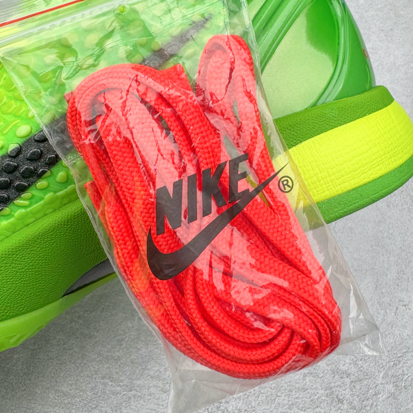 STAR S级 Kobe6 前掌Zoom Turbo 气垫 后掌EVA缓震 低筒 球鞋 籃球鞋 實戰鞋  真碳板 男鞋  波鞋 青蜂侠  CW2190-300