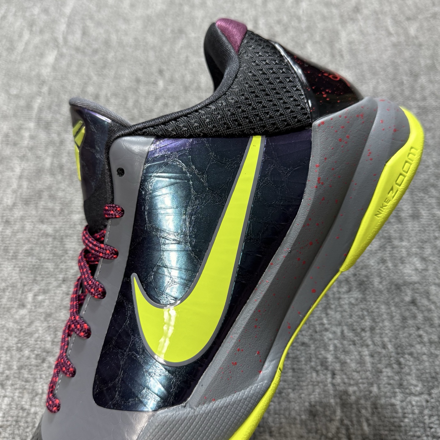 STAR S级 Kobe5 科比 5  前掌气垫 后掌EVA 籃球鞋 球鞋 實戰鞋  真碳板  波鞋 暗黑小丑 CD4991-001