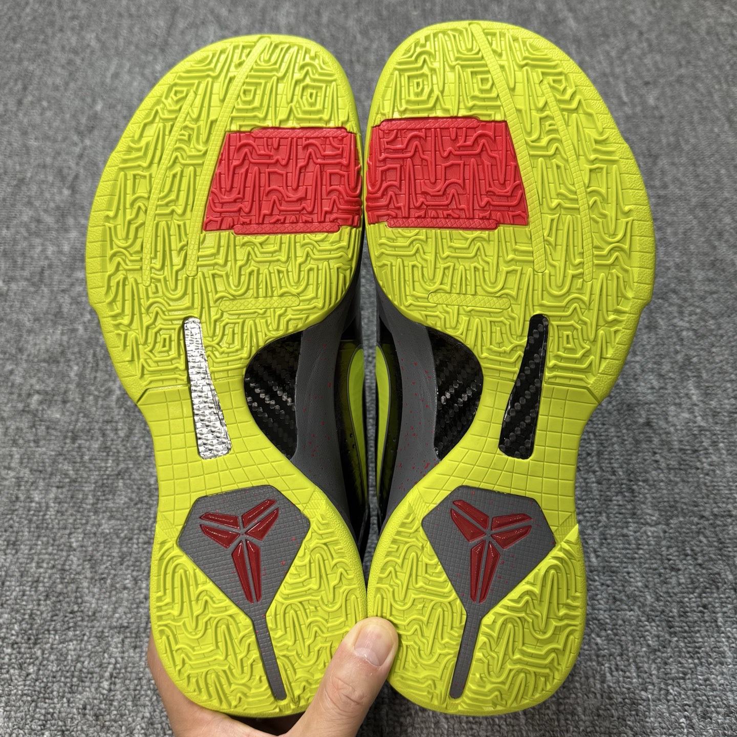 STAR S级 Kobe5 科比 5  前掌气垫 后掌EVA 籃球鞋 球鞋 實戰鞋  真碳板  波鞋 暗黑小丑 CD4991-001