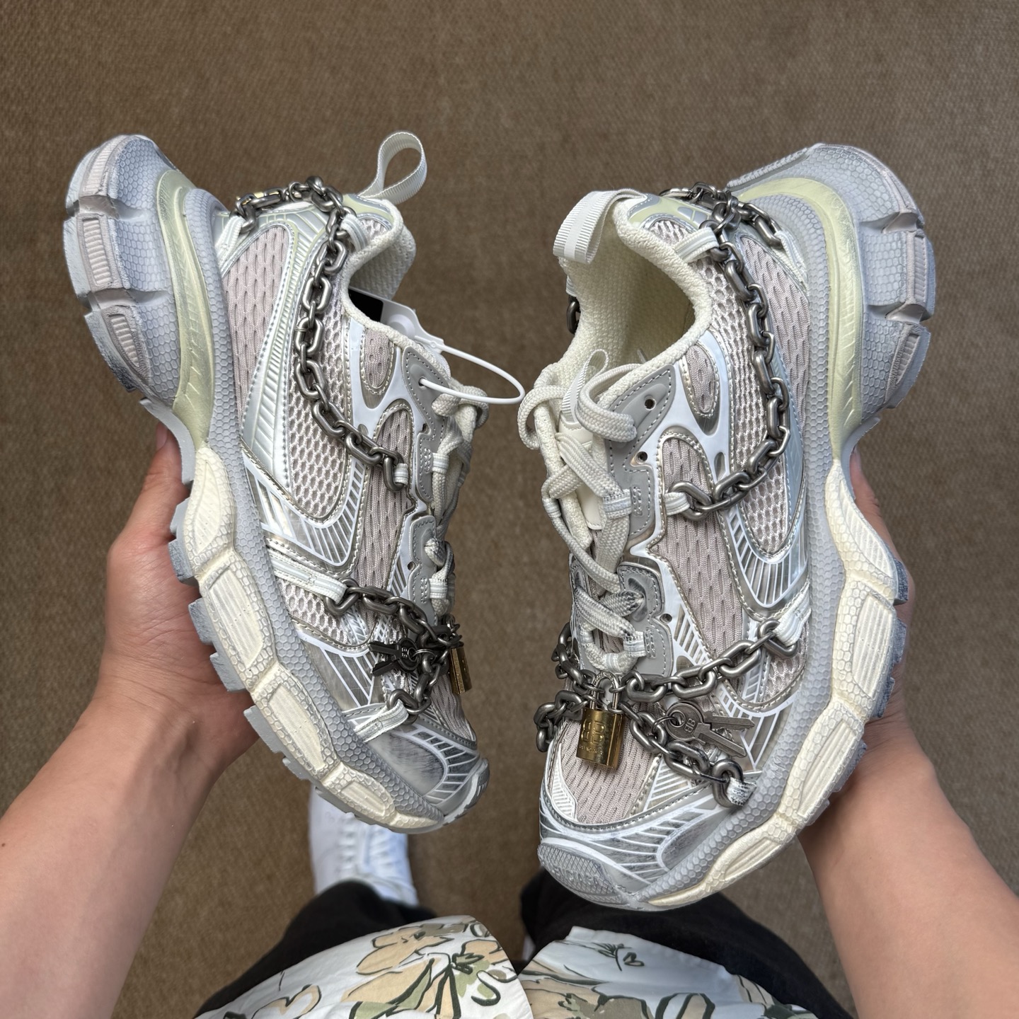 Balenciaga 巴黎世家 3XL链条挂锁 綁帶 网布 系带 做旧 低筒 老爹鞋 运动 复古板鞋 休闲鞋 男鞋 女鞋 灰白 