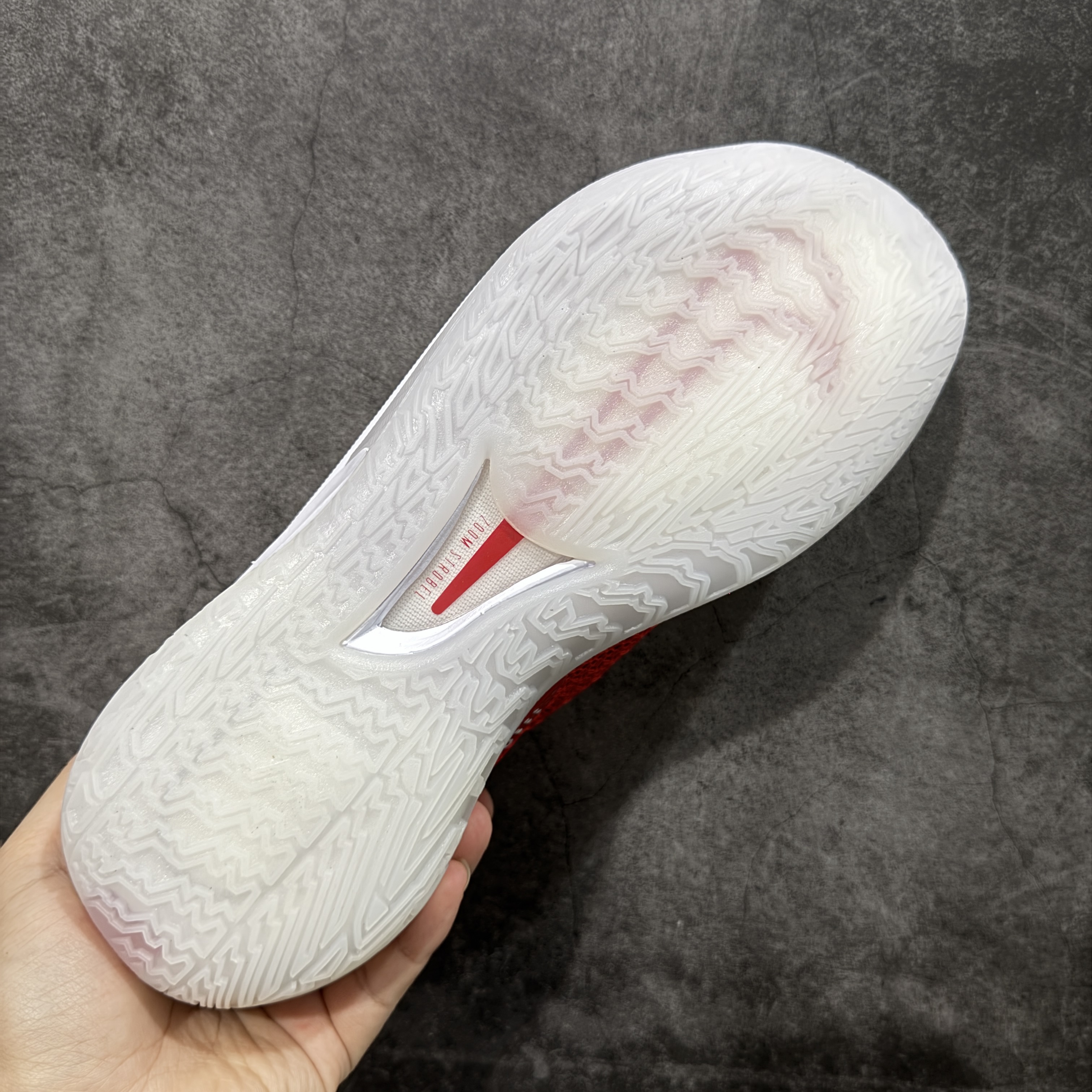 XO GT Cut 1 低筒  防滑耐磨 全掌氣墊 籃球鞋 實戰鞋 球鞋 波鞋 男鞋 新白红 DM5039-600