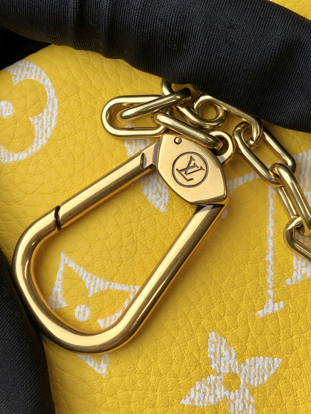 LOUIS VUITTON 路易威登 LV 𝑺𝒑𝒆𝒆𝒅𝒚 𝑷𝟗 𝑩𝒂𝒏𝒅𝒐𝒖𝒍𝒊𝒆𝒓𝒆 𝟑𝟎 可拆卸肩带 LV牛皮革 斜挎包 单肩包 双肩包 水桶 手提包 黄色 𝑴𝟐𝟒𝟒𝟐𝟖