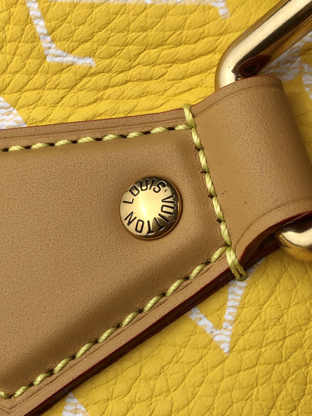 LOUIS VUITTON 路易威登 LV 𝑺𝒑𝒆𝒆𝒅𝒚 𝑷𝟗 𝑩𝒂𝒏𝒅𝒐𝒖𝒍𝒊𝒆𝒓𝒆 𝟑𝟎 可拆卸肩带 LV牛皮革 斜挎包 单肩包 双肩包 水桶 手提包 黄色 𝑴𝟐𝟒𝟒𝟐𝟖