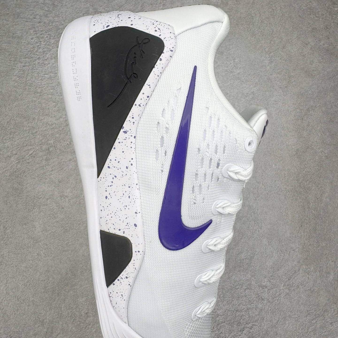 S2 KOBE 9  EM  科比9 低筒 篮球鞋 实战鞋 球鞋 男鞋 波鞋 湖人白紫 IH1401-100 