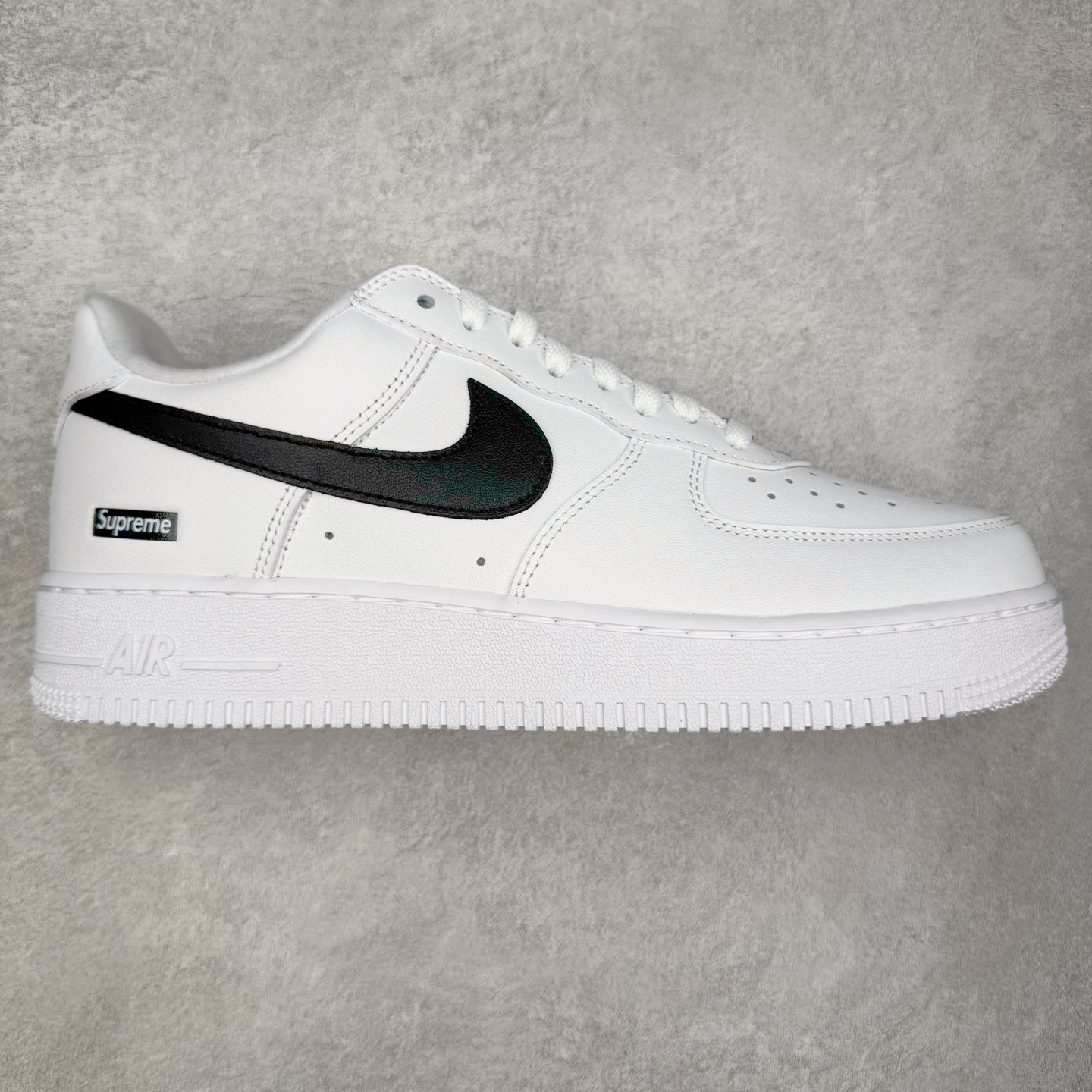 Supreme Air Force 1 Low  空军一号 低筒 休闲鞋 板鞋 男鞋 女鞋 波鞋 黑白 CU9225-102 