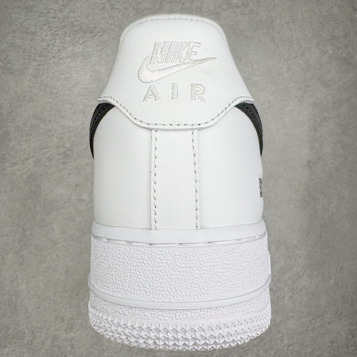 Supreme Air Force 1 Low  空军一号 低筒 休闲鞋 板鞋 男鞋 女鞋 波鞋 黑白 CU9225-102 