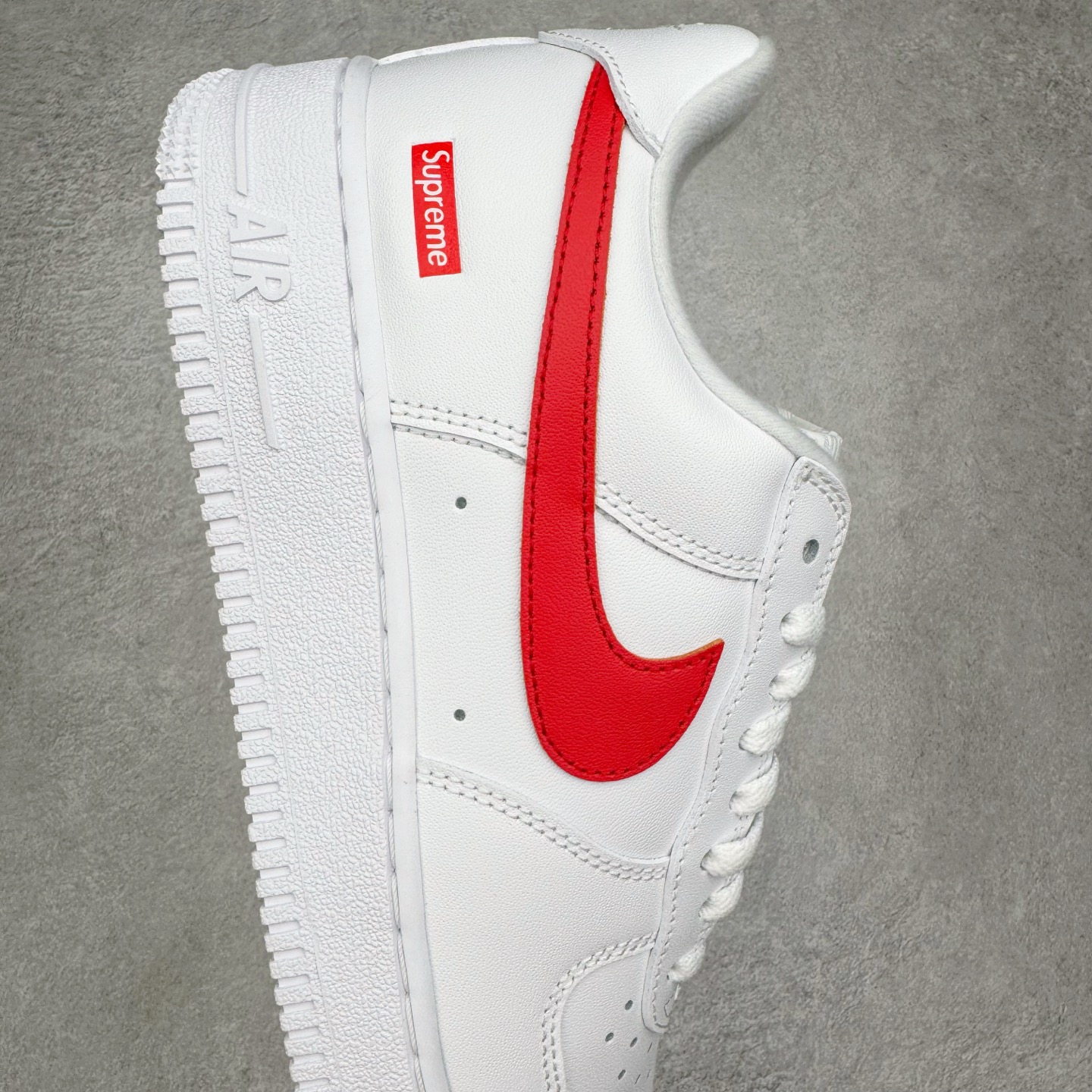 Supreme Air Force 1 Low  空军一号 低筒 休闲鞋 板鞋 男鞋 女鞋 波鞋 白红 CU9225-101