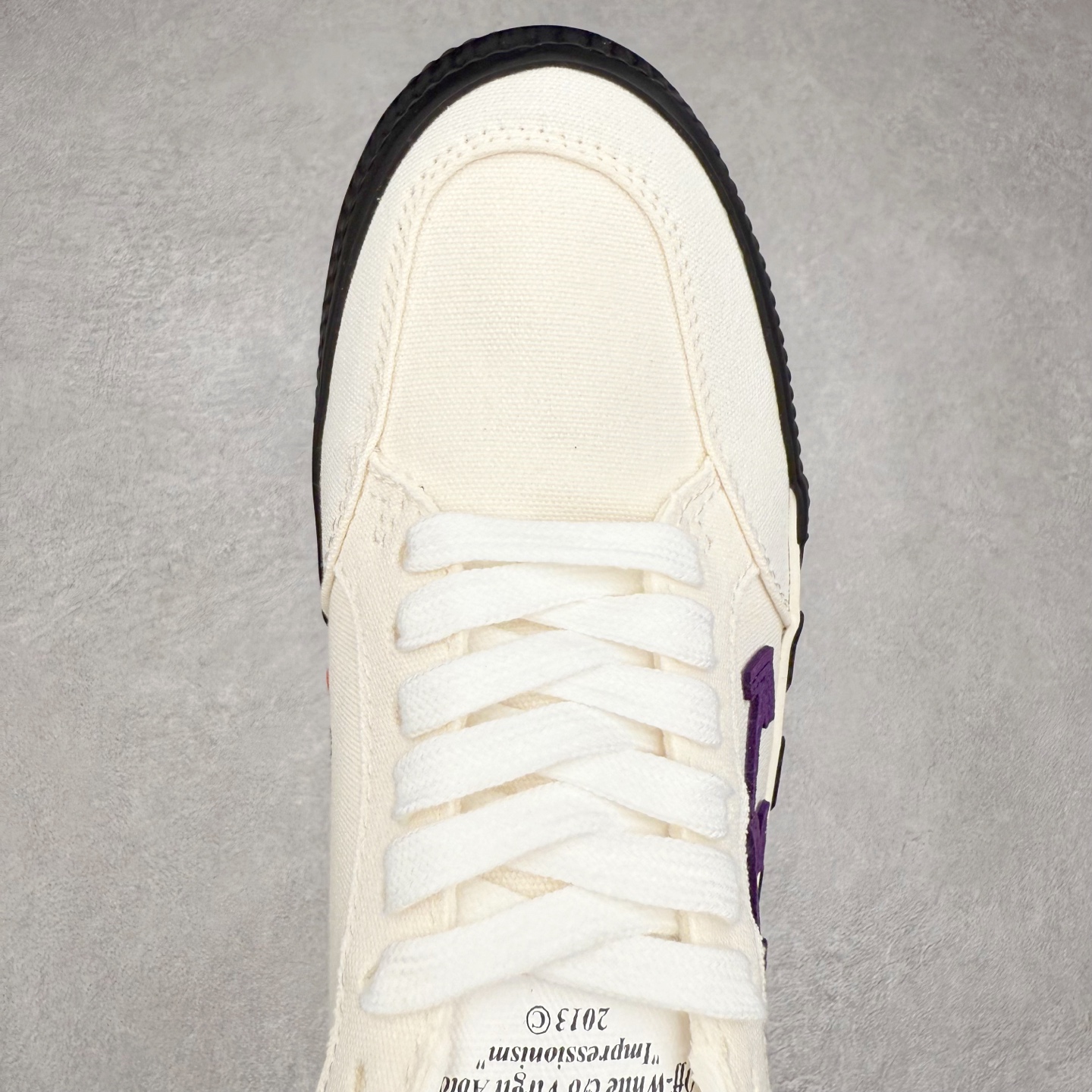 OFF-WHITE ulcanized 织物 低筒 系带圆头 时尚板鞋 男款 女款 白紫 OMIA085R21FAB0010137