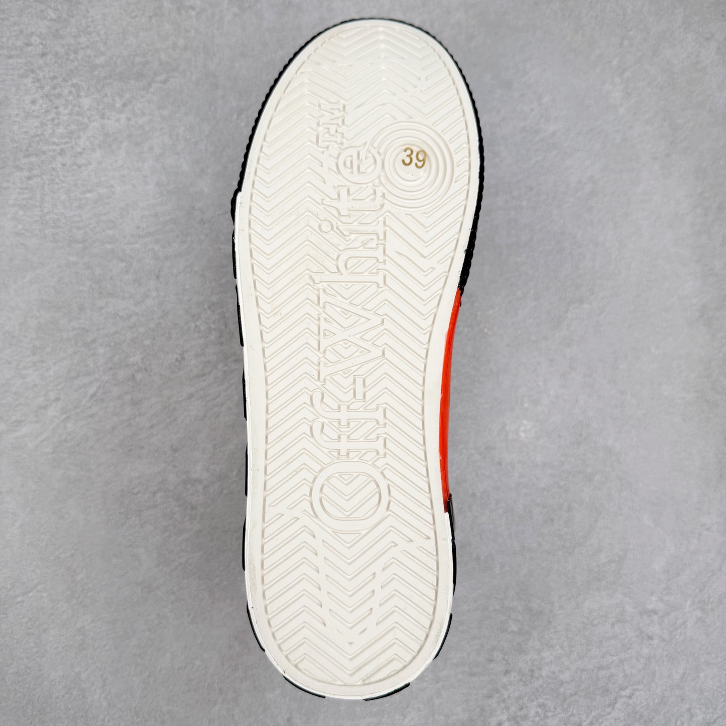 OFF-WHITE ulcanized 织物 低筒 系带圆头 时尚板鞋 男款 女款 白灰 OMIA085S23LEA0050145