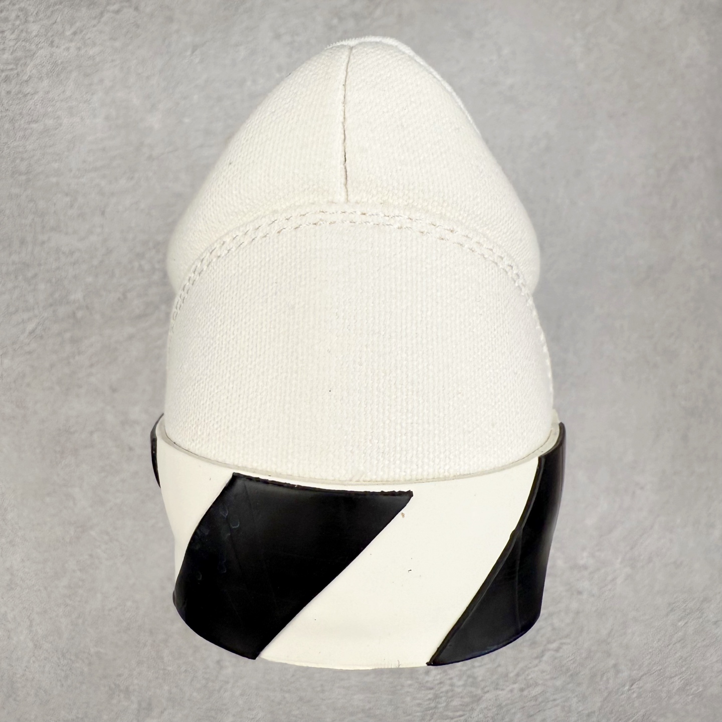 OFF-WHITE ulcanized 织物 低筒 系带圆头 时尚板鞋 男款 女款 黑白OMIA085S22LEA0010146