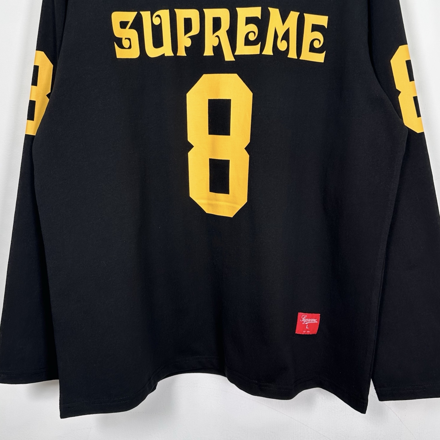 Supreme 8号 足球衣 图案舒适套头长袖美式潮流毛衣  男女同款 SUP-SS25-090