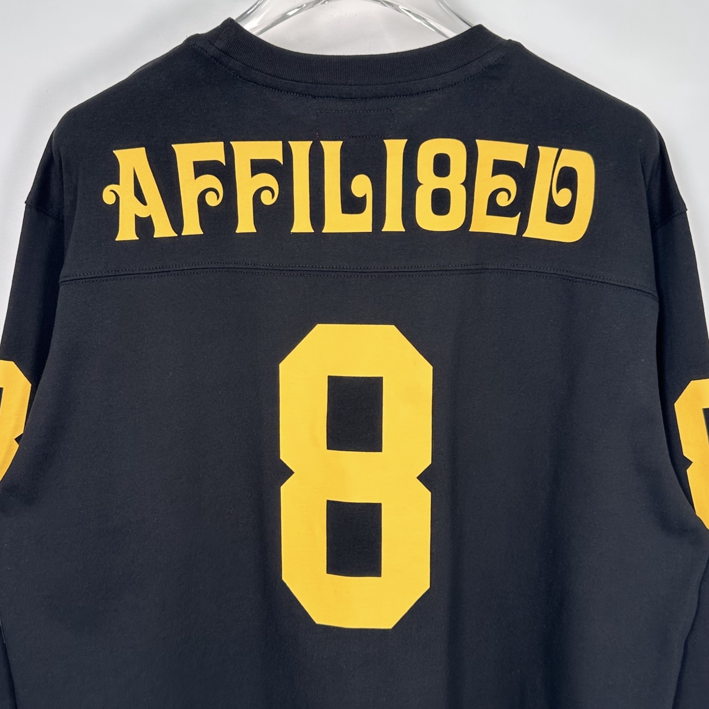 Supreme 8号 足球衣 图案舒适套头长袖美式潮流毛衣  男女同款 SUP-SS25-090