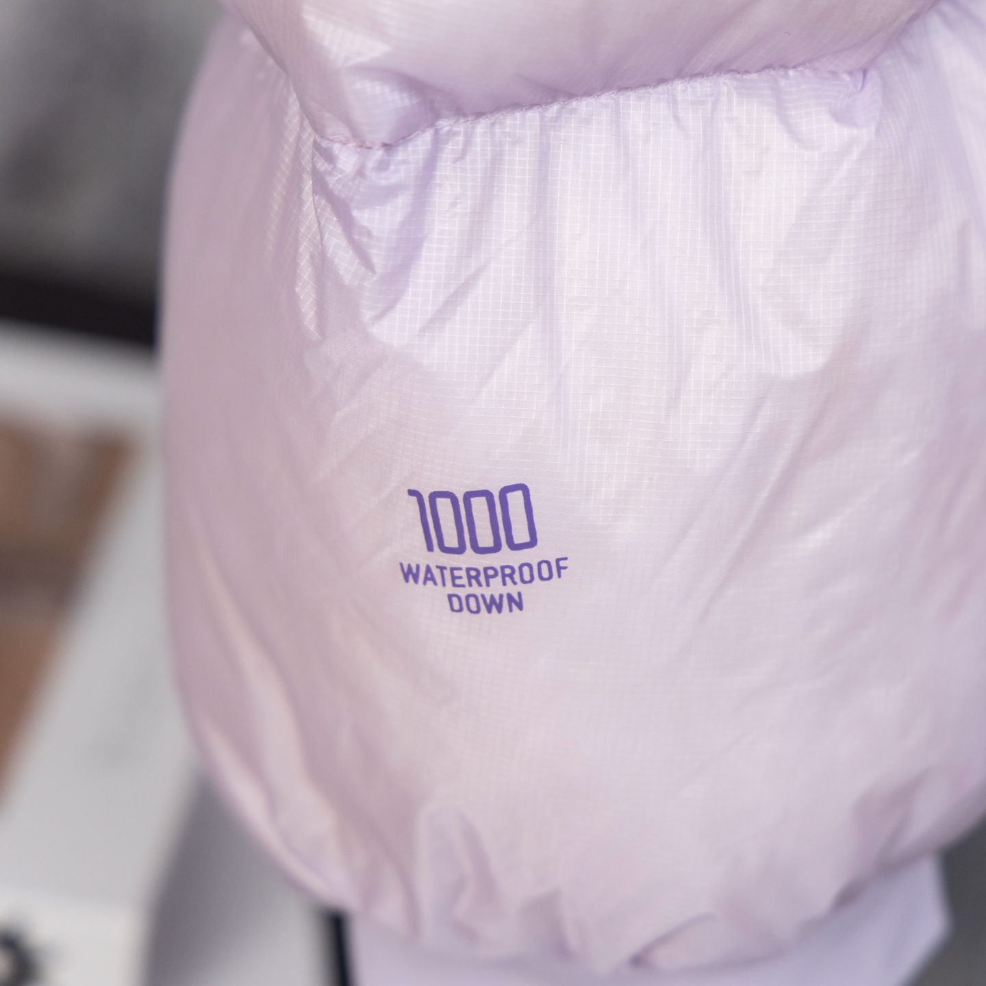 凯乐石KAILAS 5000GT 防风保暖拒水轻量易收纳高海拔徒步登山运动户外连帽羽绒服 男女同款 粉色 KG2443114