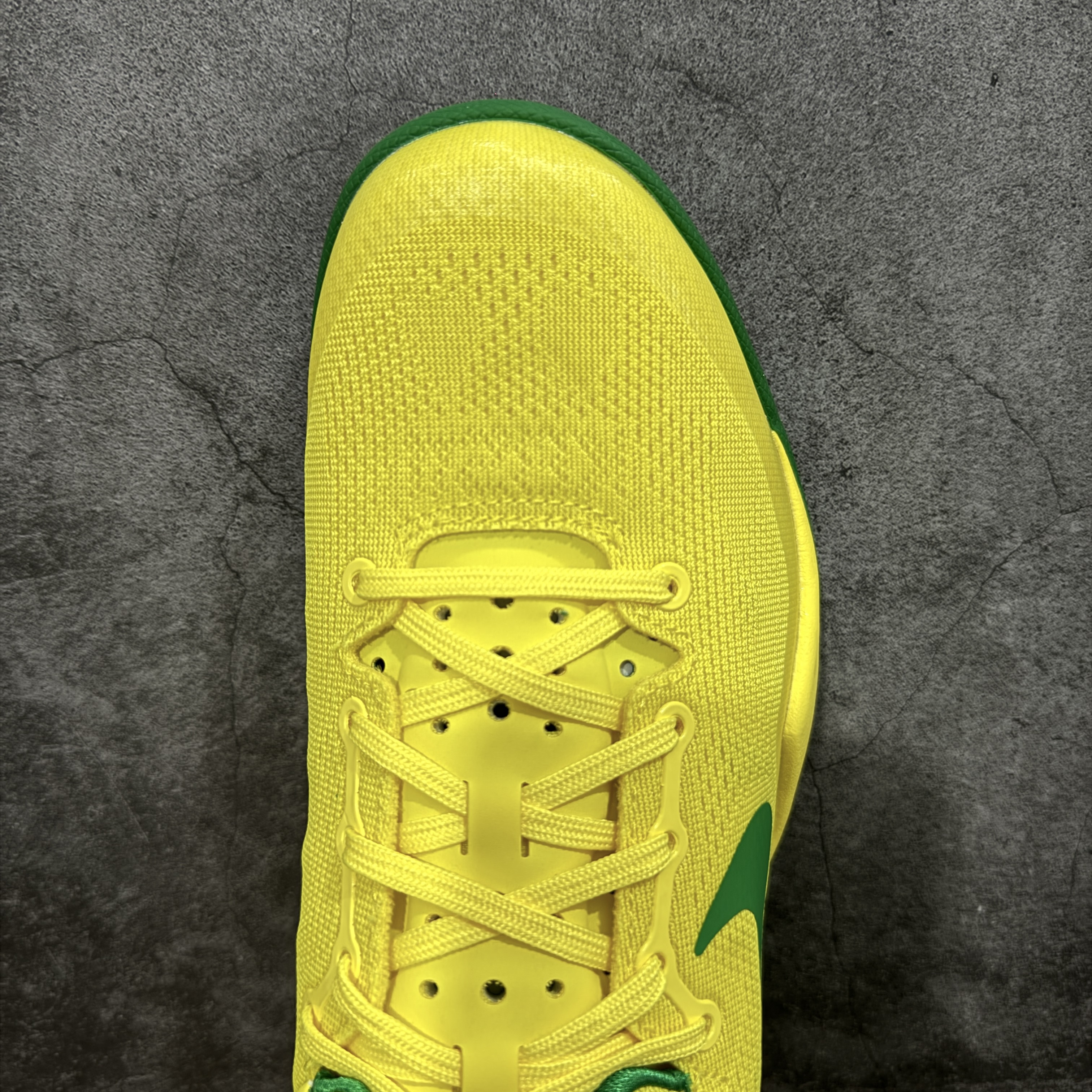 GX Kobe 8 OREGON DUCKS" PE PACK 科比8 低筒 全掌LUNARLON 鞋墊 籃球鞋 實戰鞋 球鞋 男鞋 波鞋 俄勒冈黄鸭子