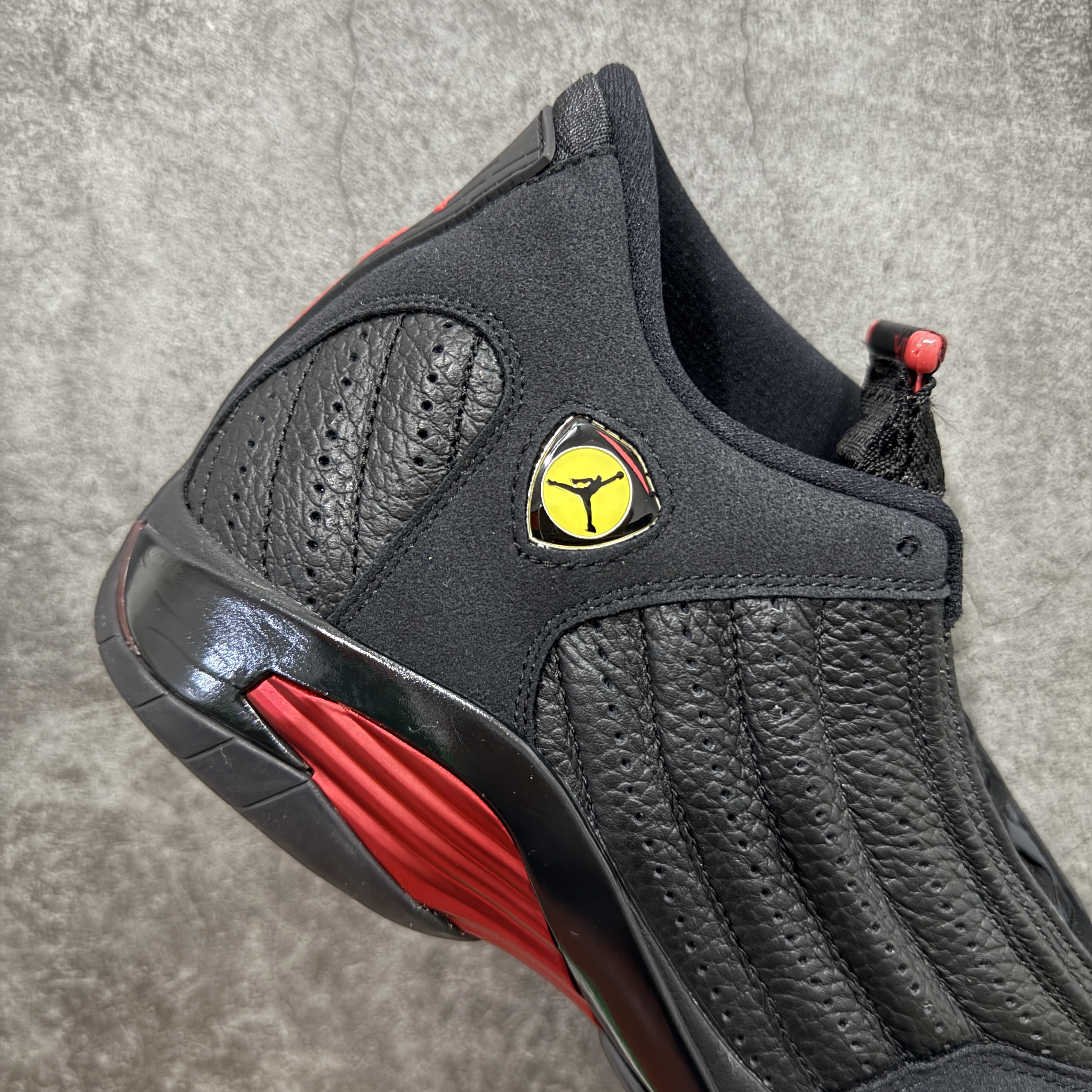 Air Jordan 14 Ferrari  AJ14 篮球鞋 球鞋 实战鞋 男鞋 波鞋 最后一投 黑红 487471-003