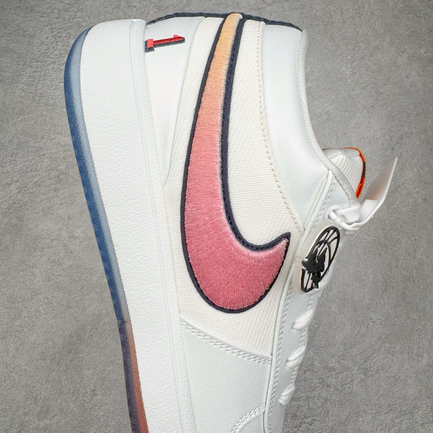 灭世/Max Nike Book 1 布克一代  低筒 前后气垫  耐磨透氣 實戰籃球鞋 波鞋 球鞋 男鞋 波鞋 耐高白蓝红 IH0893-100