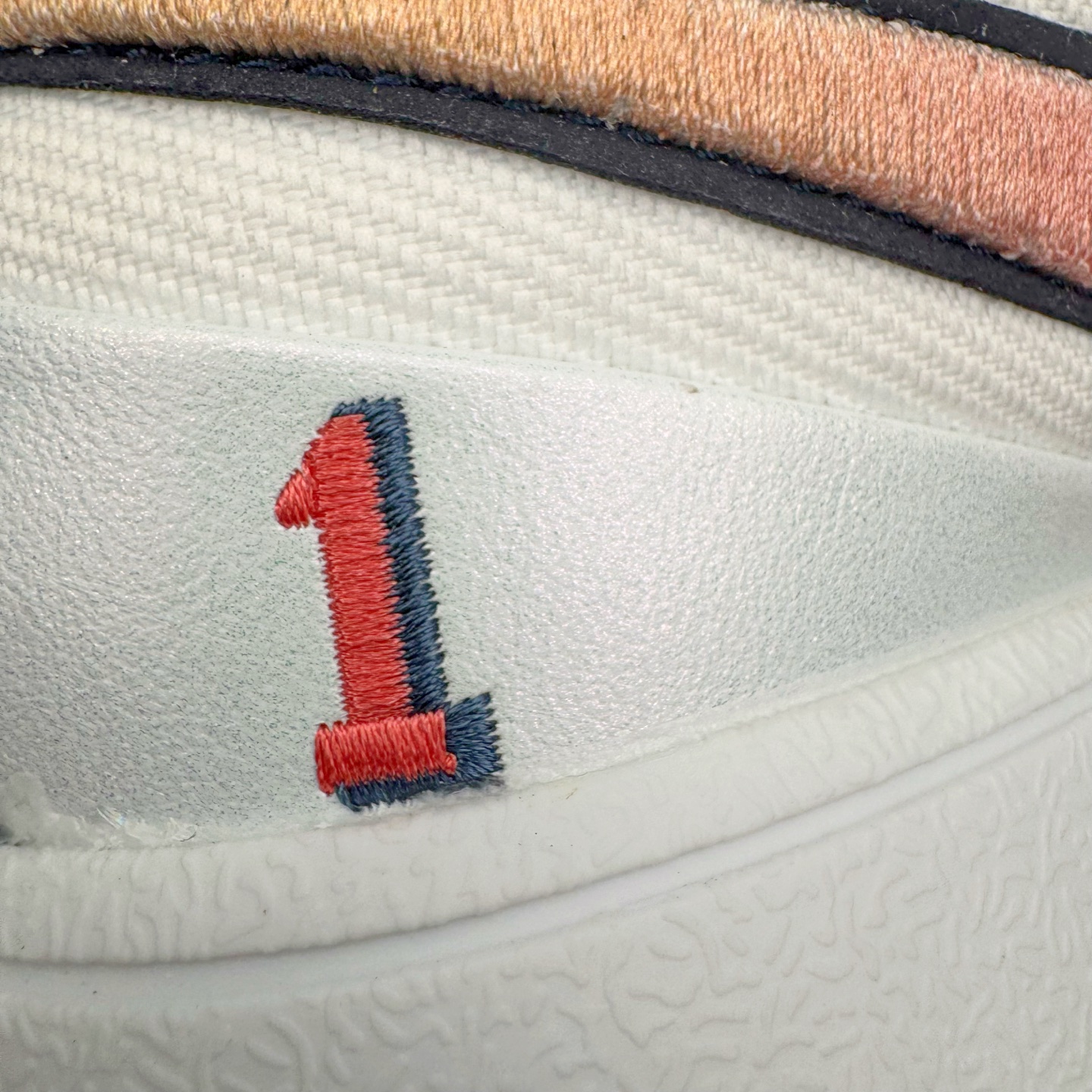 灭世/Max Nike Book 1 布克一代  低筒 前后气垫  耐磨透氣 實戰籃球鞋 波鞋 球鞋 男鞋 波鞋 白蓝红 FJ4250-105 