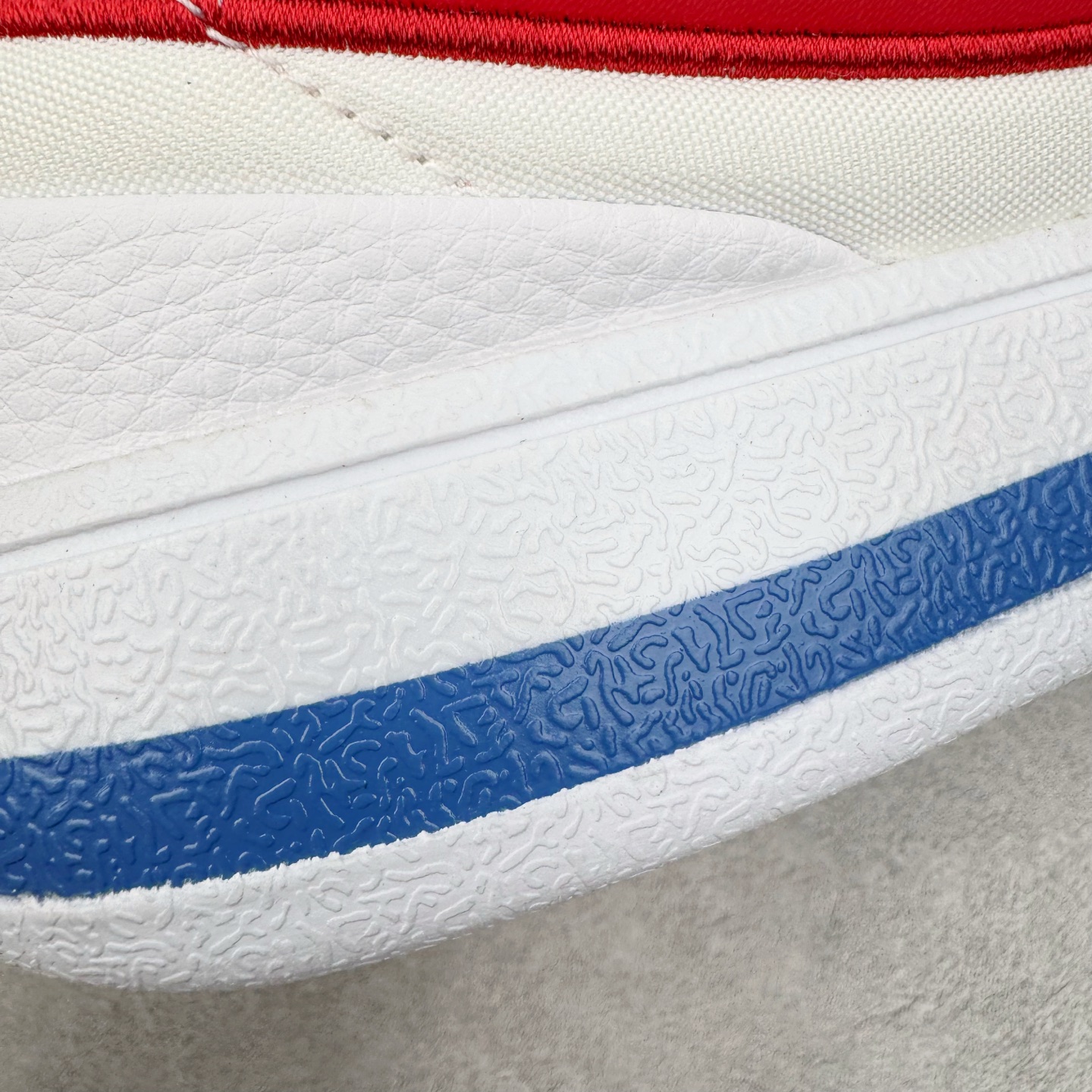 灭世/Max Nike Book 1 布克一代  低筒 前后气垫  耐磨透氣 實戰籃球鞋 波鞋 球鞋 男鞋 波鞋 白蓝红 FJ4250-105 