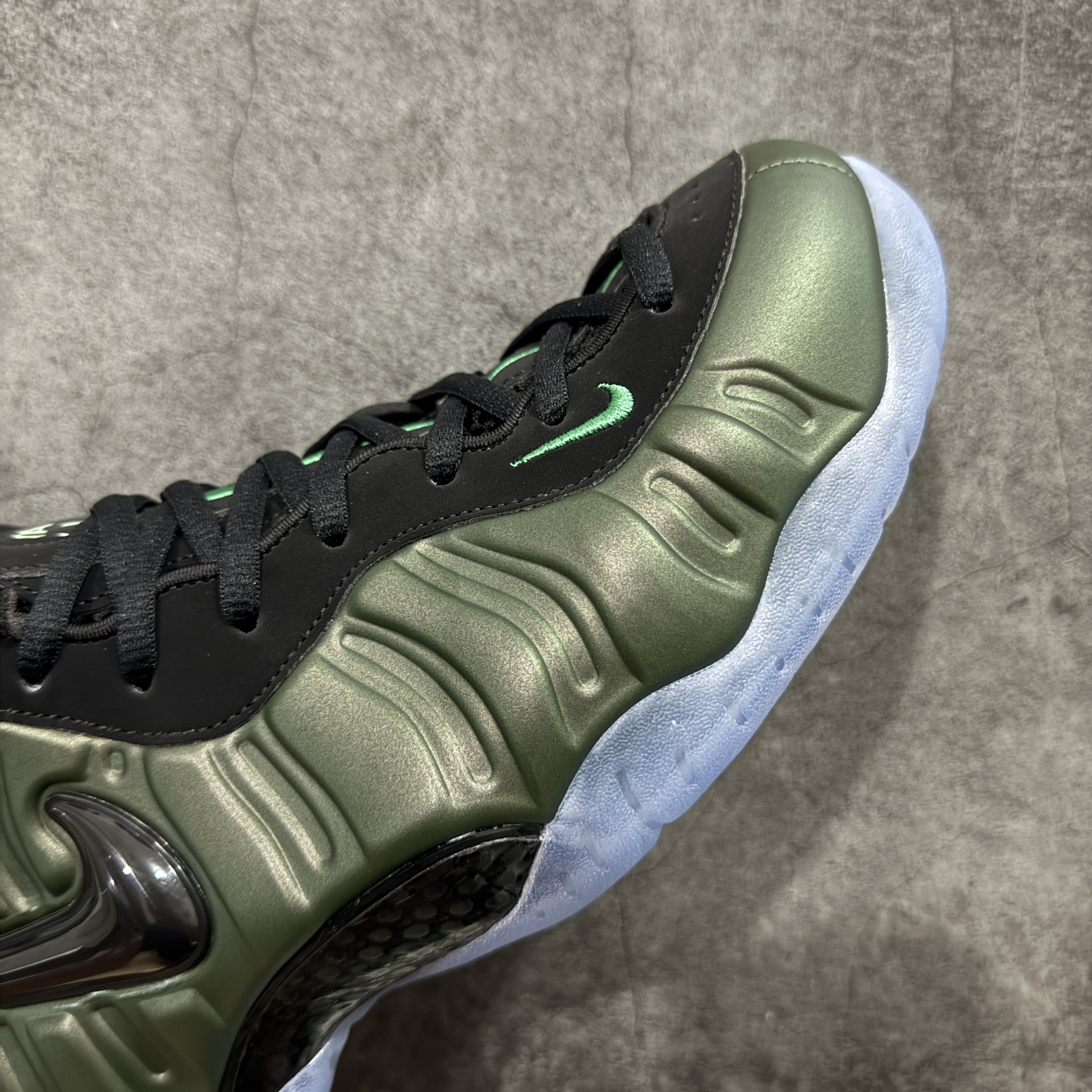 NIKE Air Foamposite  喷泡 篮球鞋 男鞋 真碳板 真气垫 波鞋  绿黑 2025 喷泡 HF0794-300
