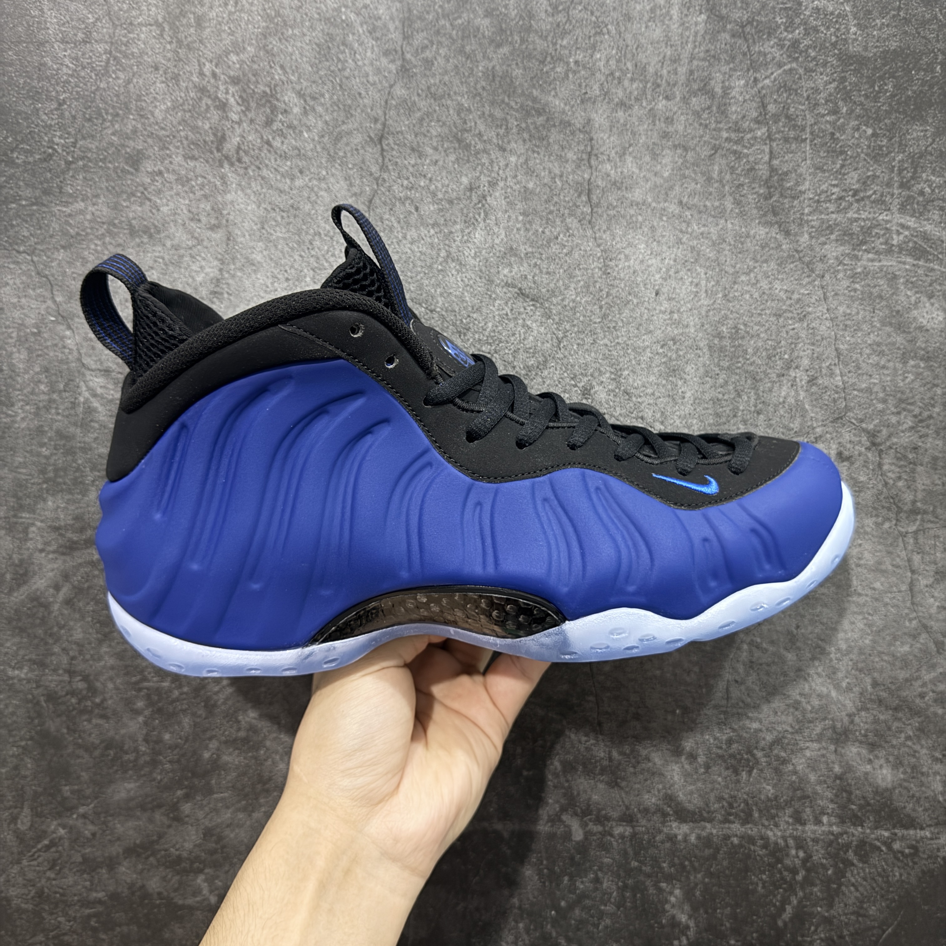 NIKE Air Foamposite  喷泡 篮球鞋 男鞋 真碳板 真气垫 波鞋 蓝黑喷 2025 喷泡 HJ5195-400