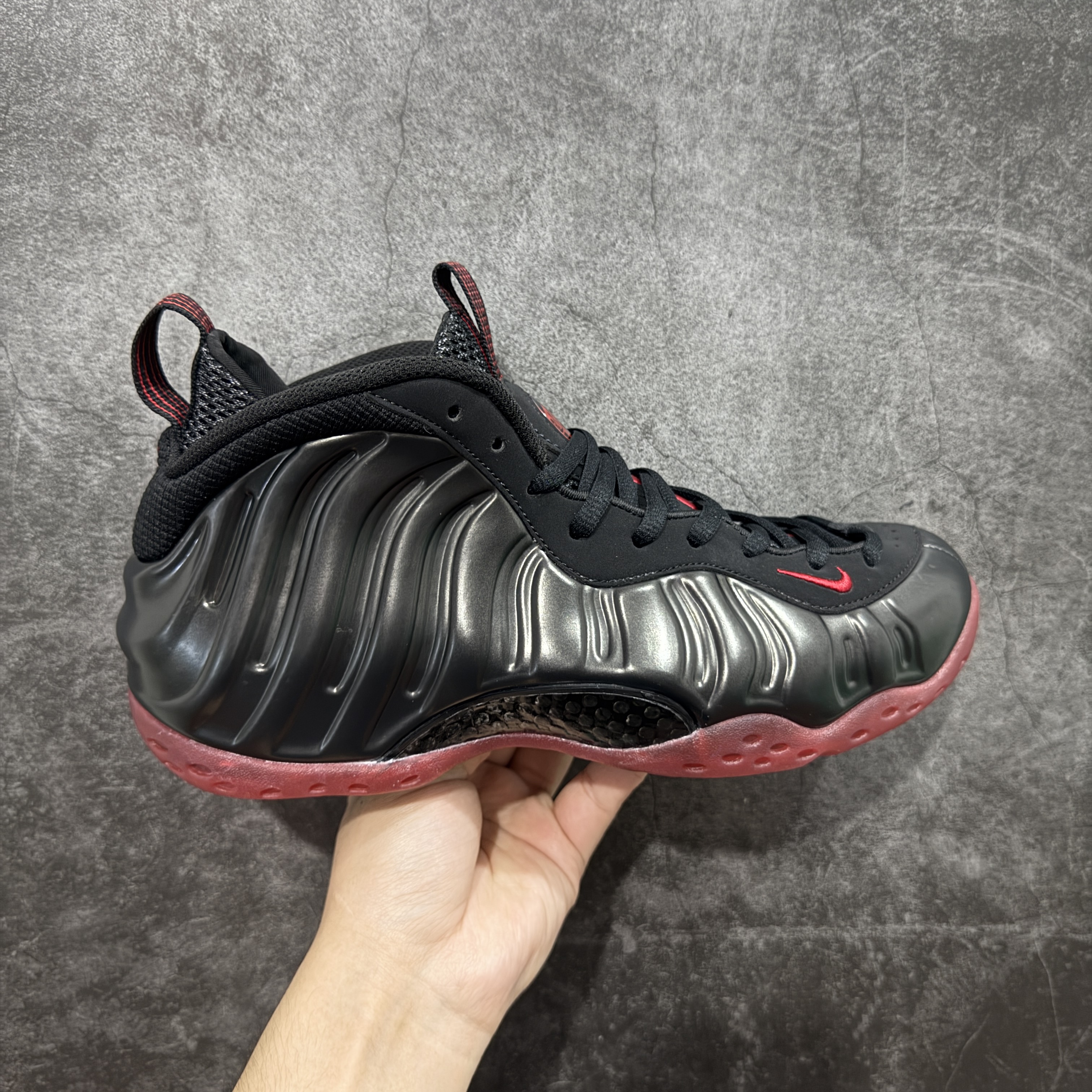 NIKE Air Foamposite  喷泡 篮球鞋 男鞋 真碳板 真气垫 波鞋 黑红喷 2025 喷泡 IB2219-001 