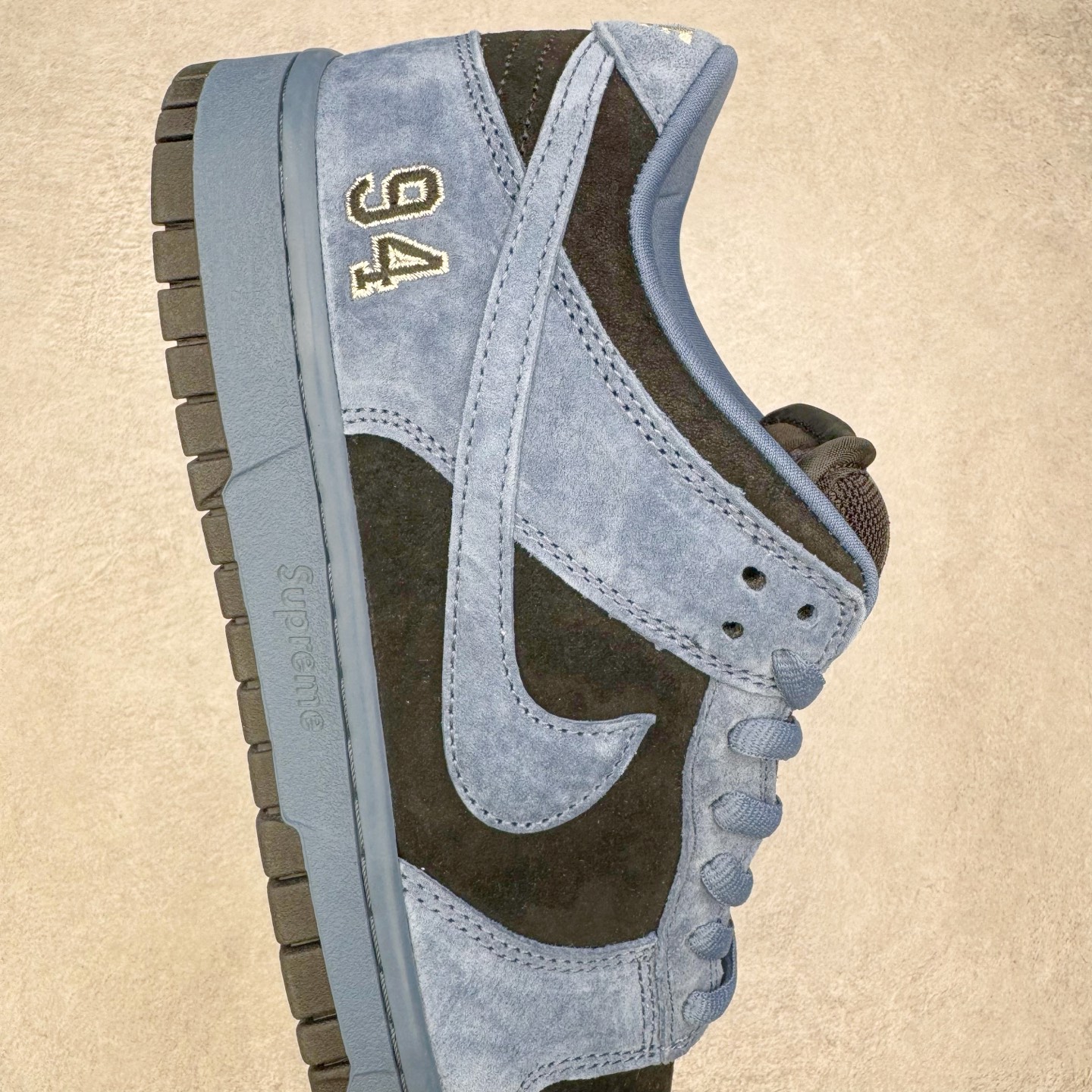 Supreme Dunk SB DUNK LOW PRO 94 低筒 复古板鞋 休闲鞋 男鞋 女鞋 波鞋 米蓝 HQ8487-400