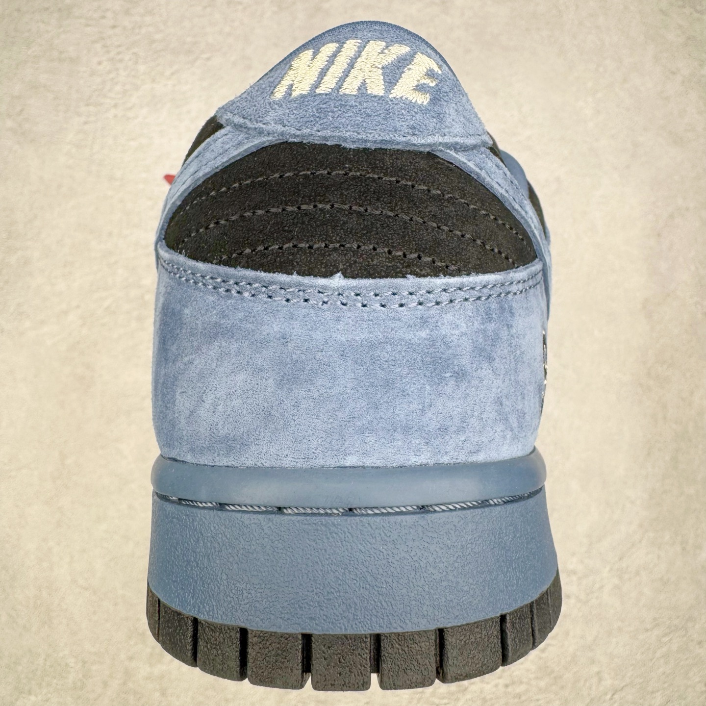 Supreme Dunk SB DUNK LOW PRO 94 低筒 复古板鞋 休闲鞋 男鞋 女鞋 波鞋 米蓝 HQ8487-400