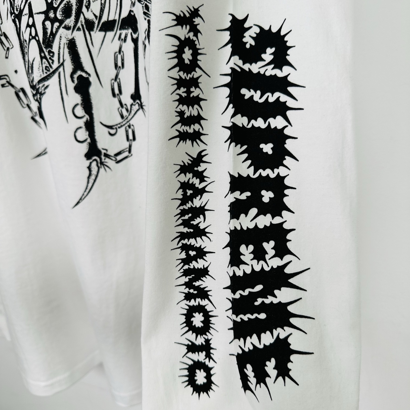 Supreme 海绵宝宝 联名款 SS25 WEEK11 Racing L/S Tee 图案舒适套头长袖美式潮流毛衣  男女同款 SUP-SS25-250