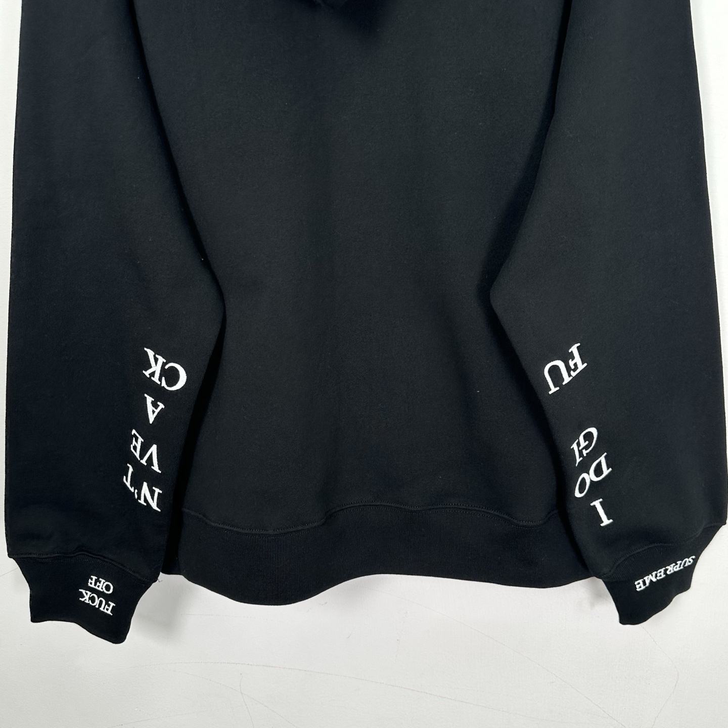 Supreme FW25IDGAF Zip Up Hooded Sweatshirt 袖囗刺绣logo拉链  卫衣 连帽  男女同款 SUP-FW25-104