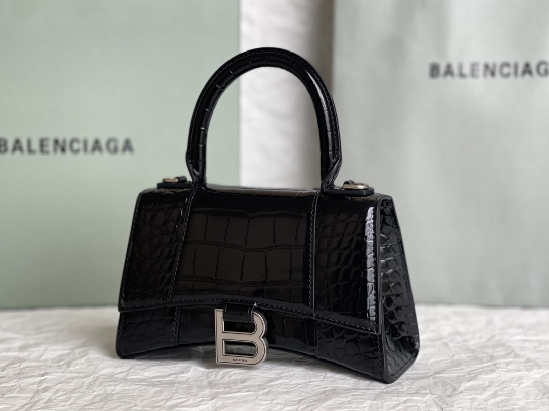 20CM Balenciag 巴黎世家 沙漏 标志性浮雕品牌 小牛皮 单肩 斜挎 手提包 女 黑色鳄鱼纹 5928331LR6Y1000