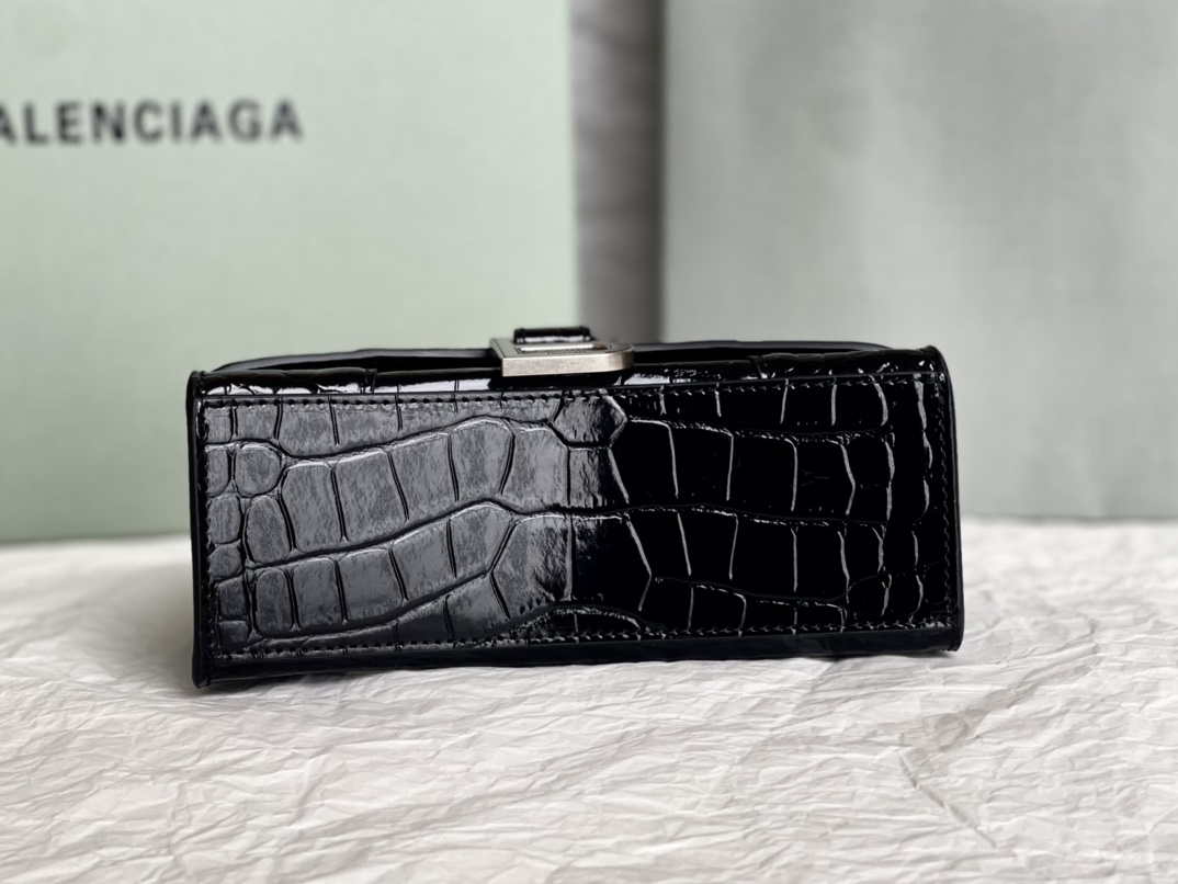 20CM Balenciag 巴黎世家 沙漏 标志性浮雕品牌 小牛皮 单肩 斜挎 手提包 女 黑色鳄鱼纹 5928331LR6Y1000